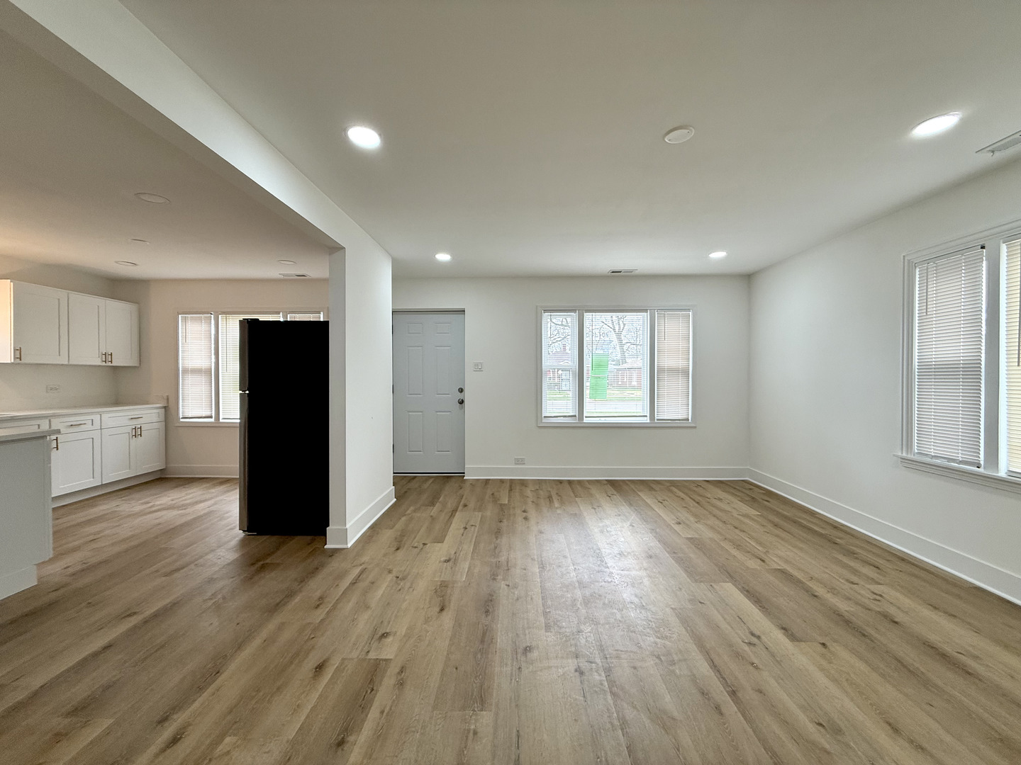 14916 Langley Avenue, Dolton, IL 60419