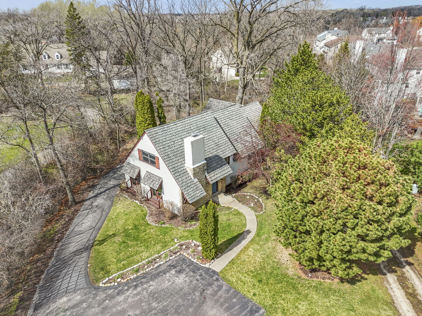 1205 E Bonner Road, Wauconda, IL 60084