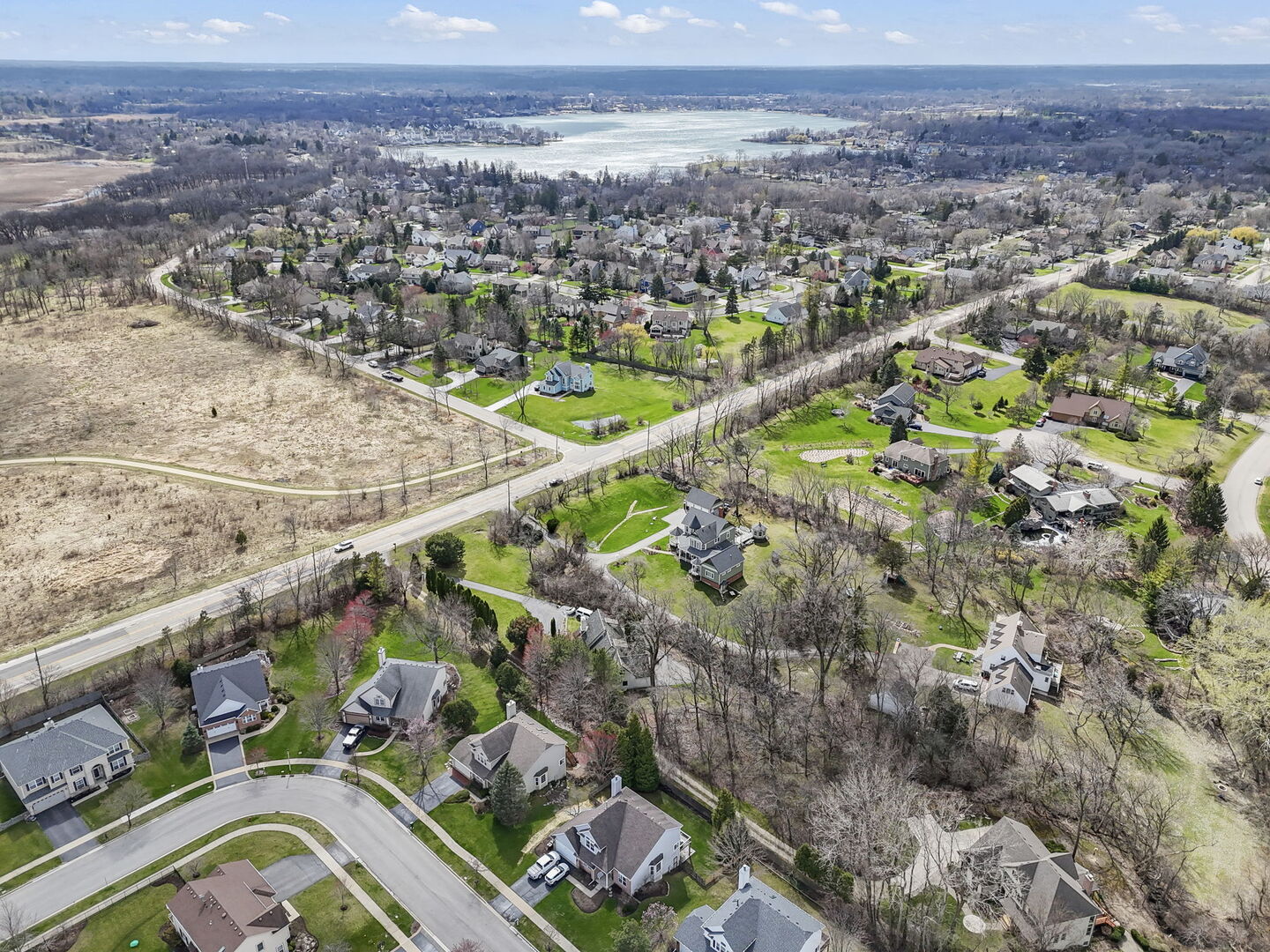 1205 E Bonner Road, Wauconda, IL 60084