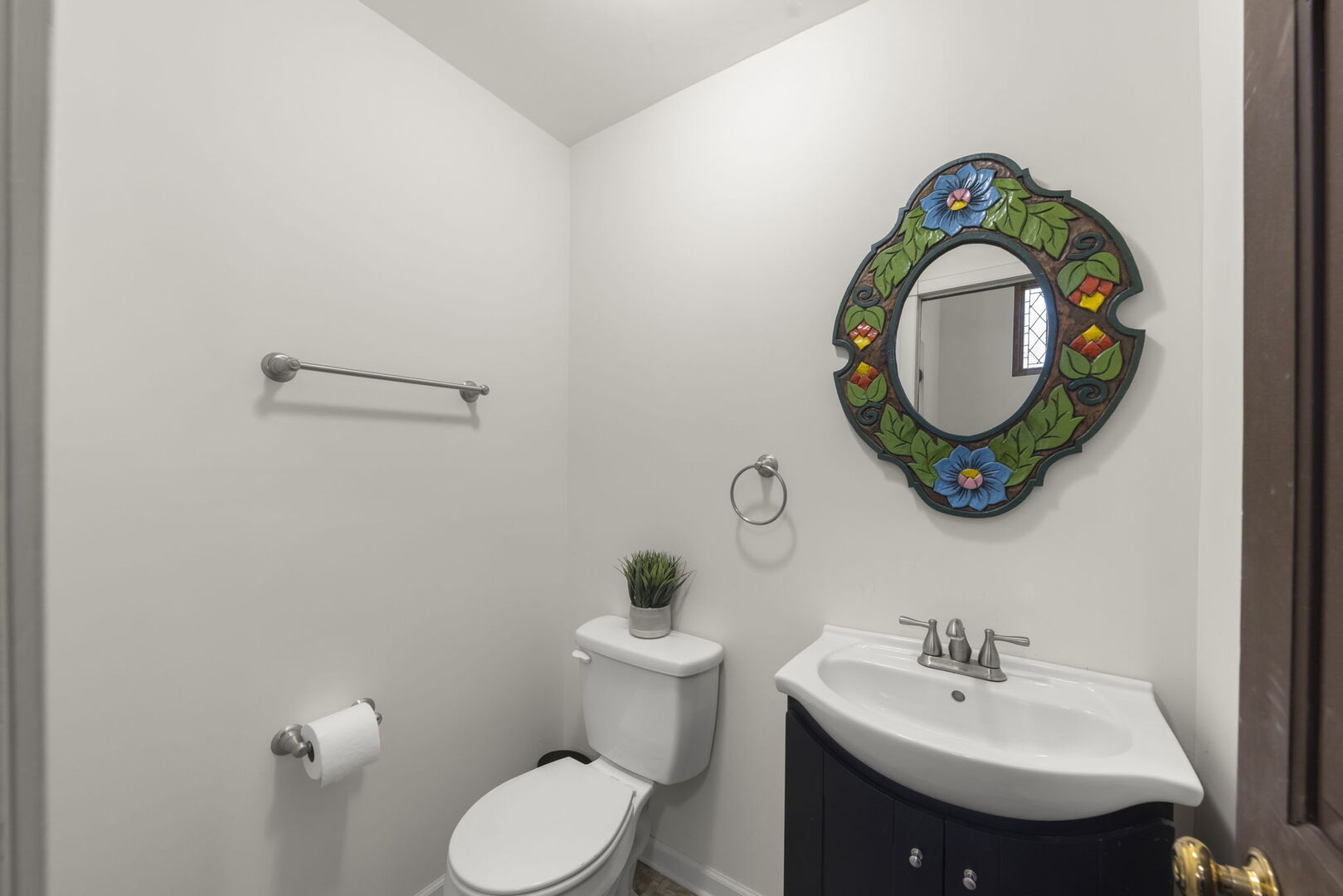 1205 E Bonner Road, Wauconda, IL 60084