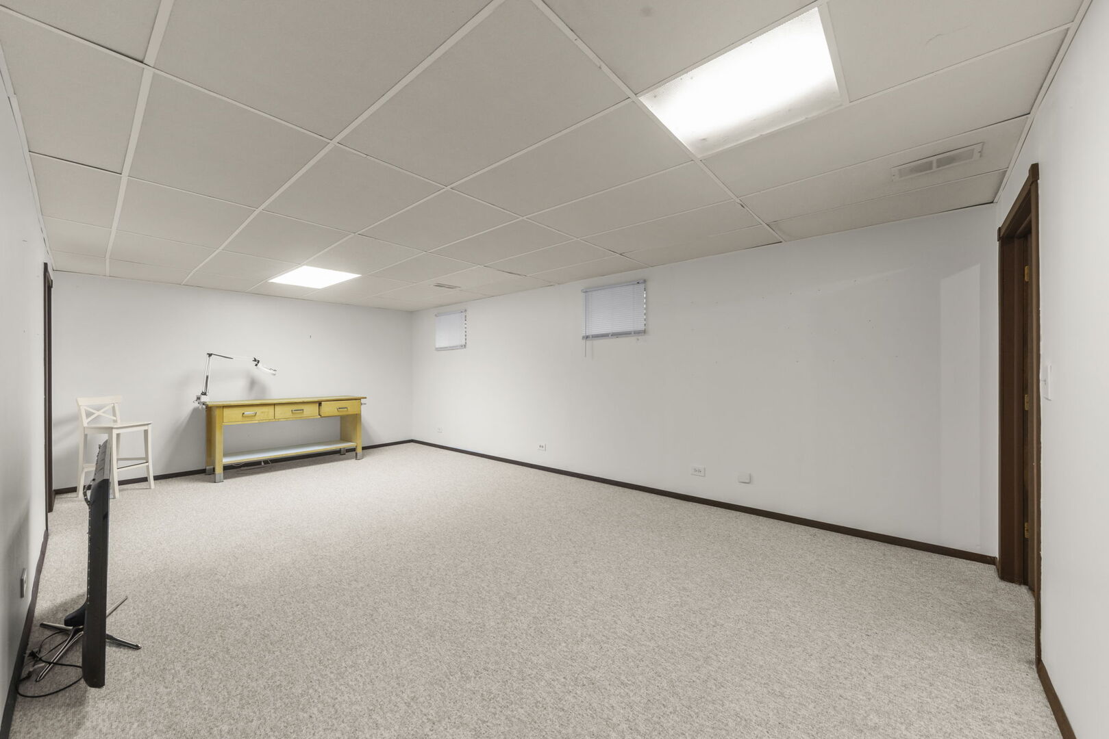 1205 E Bonner Road, Wauconda, IL 60084