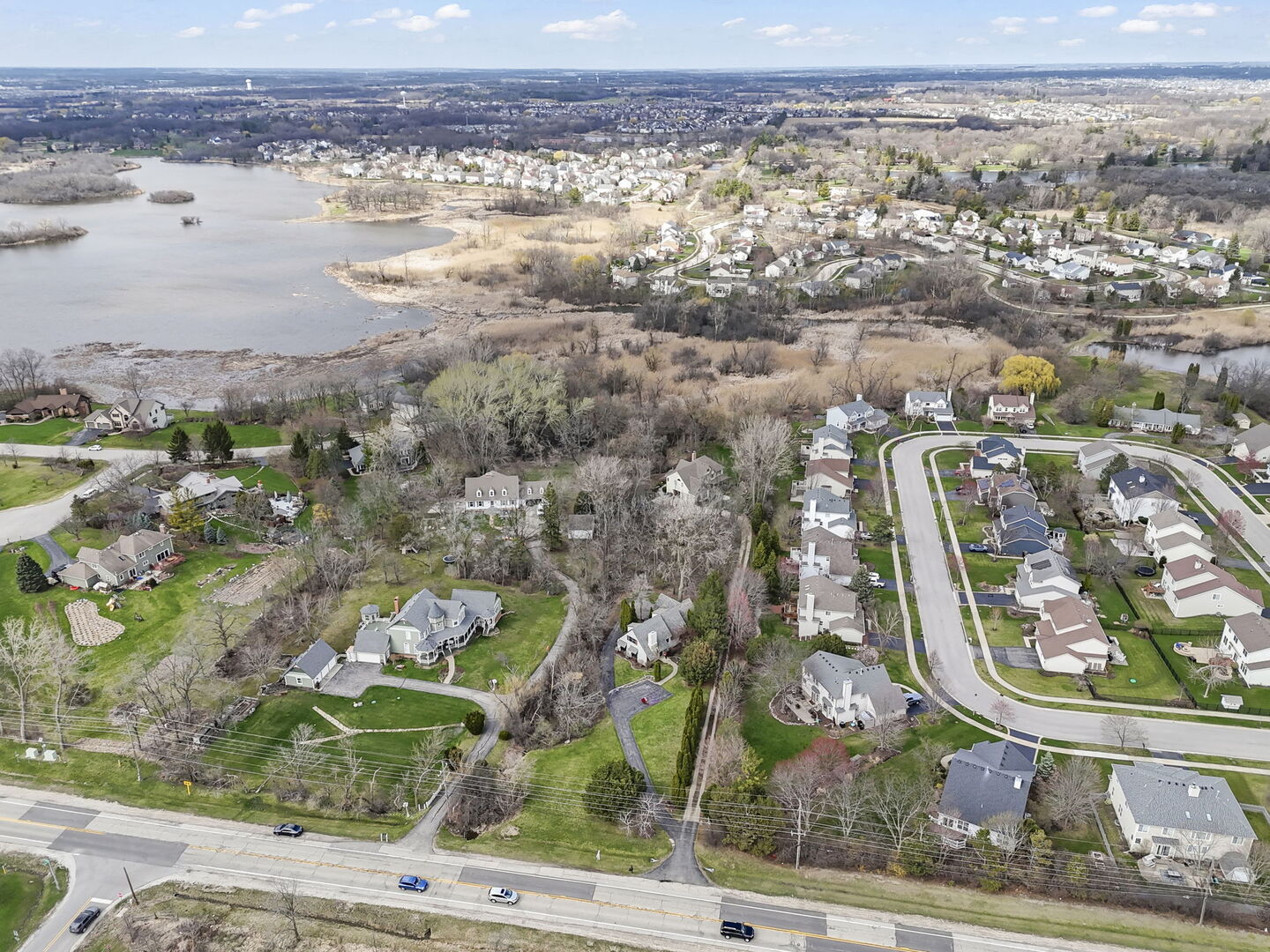 1205 E Bonner Road, Wauconda, IL 60084