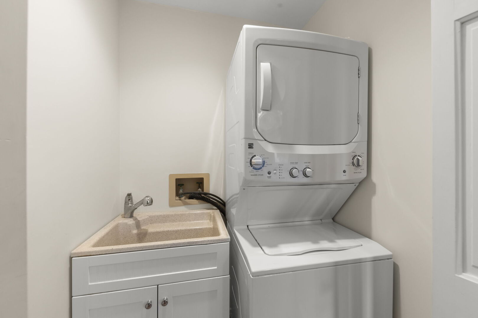 1205 E Bonner Road, Wauconda, IL 60084