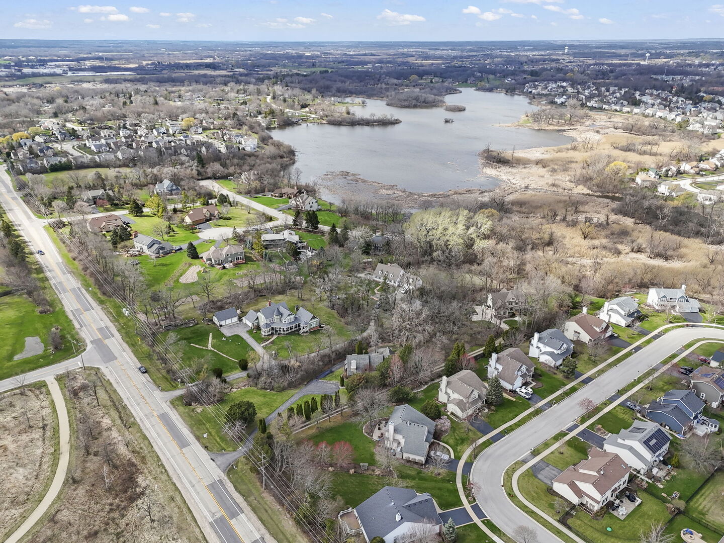 1205 E Bonner Road, Wauconda, IL 60084