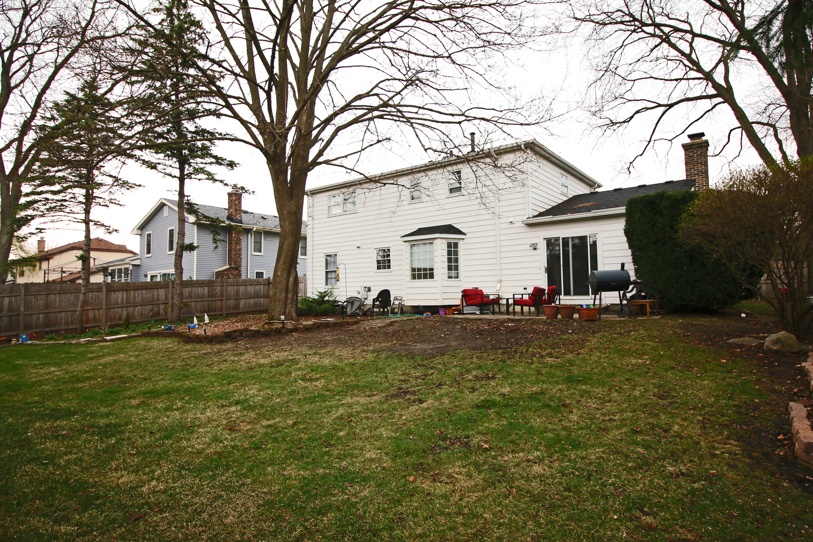 1017 Mayfair Drive, Libertyville, IL 60048