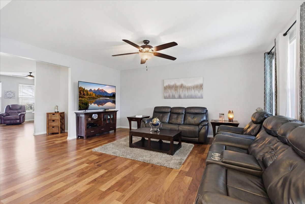 1457 Spalding Avenue, Elburn, IL 60119