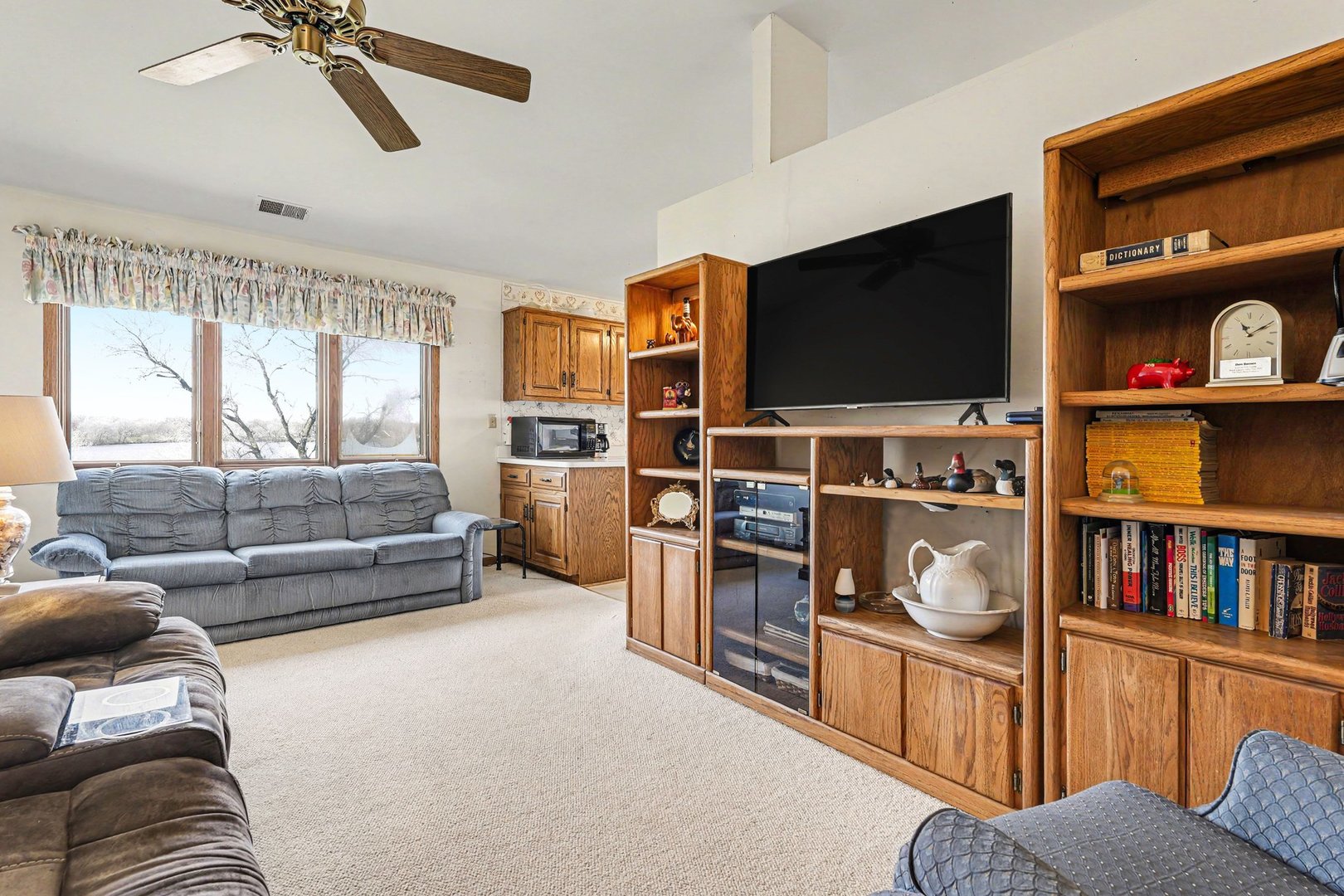 2655 Harbor Drive #2655, Joliet, IL 60431