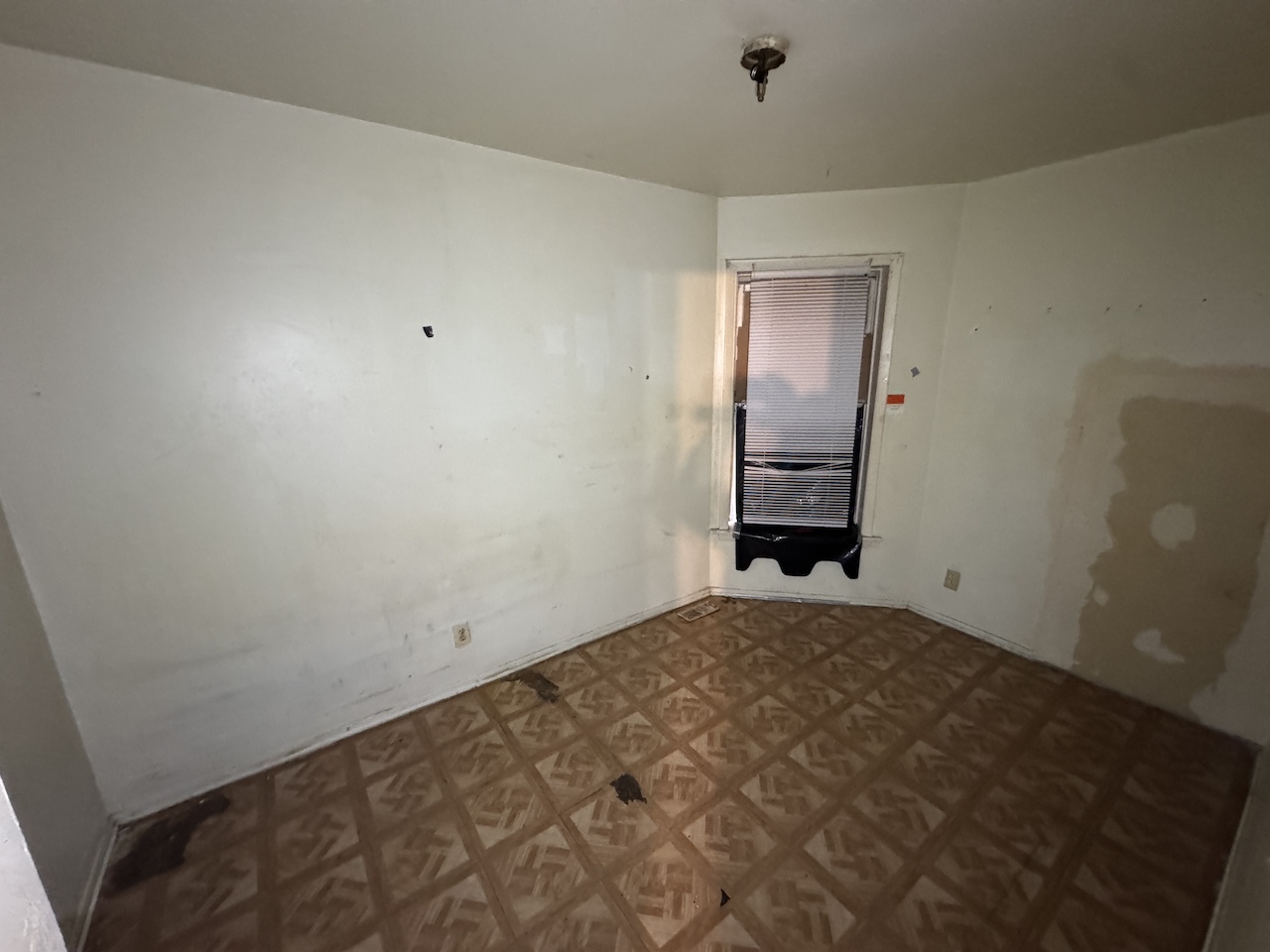 940 N Hamlin Avenue, Chicago, IL 60651