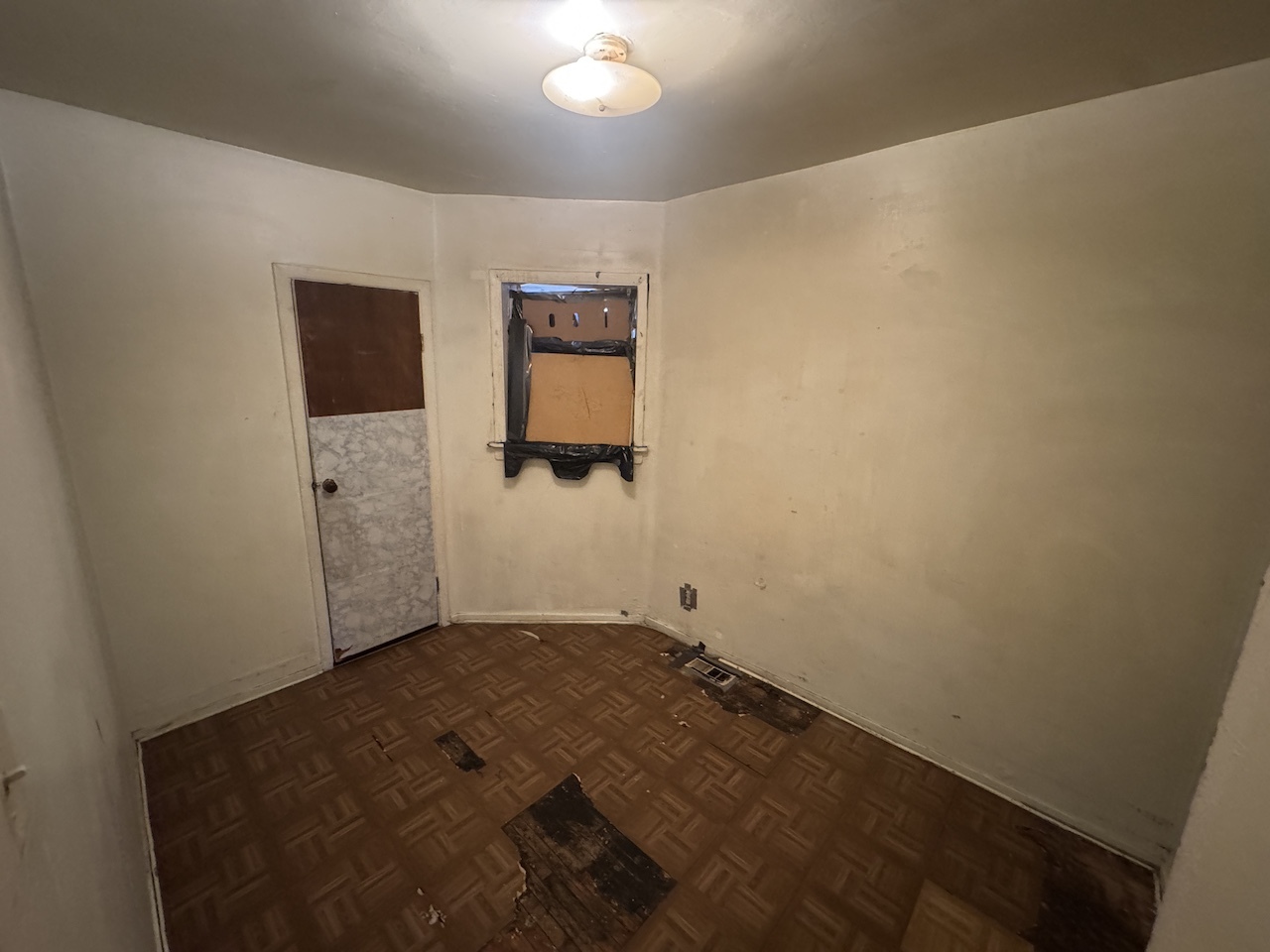 940 N Hamlin Avenue, Chicago, IL 60651