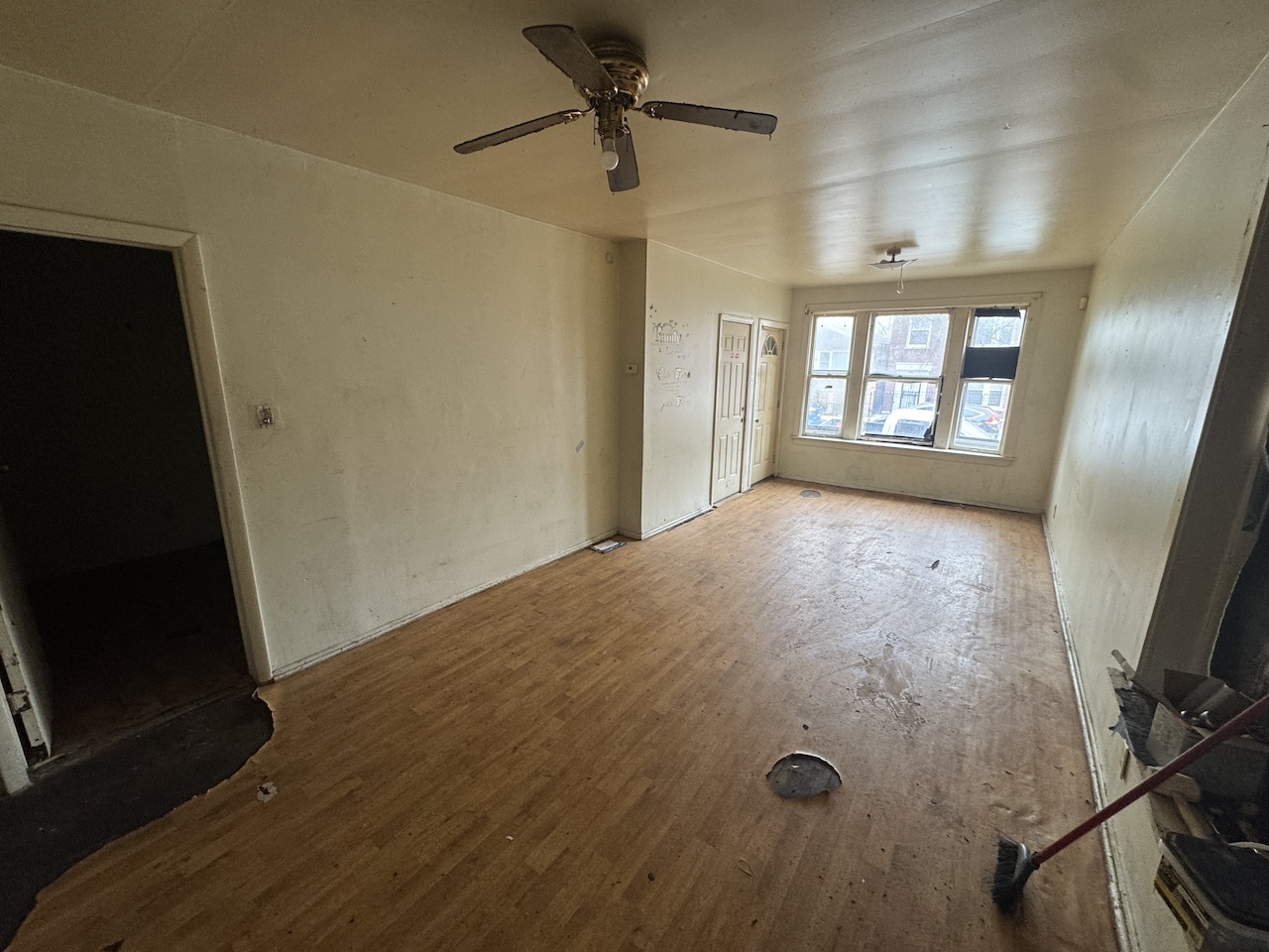 940 N Hamlin Avenue, Chicago, IL 60651