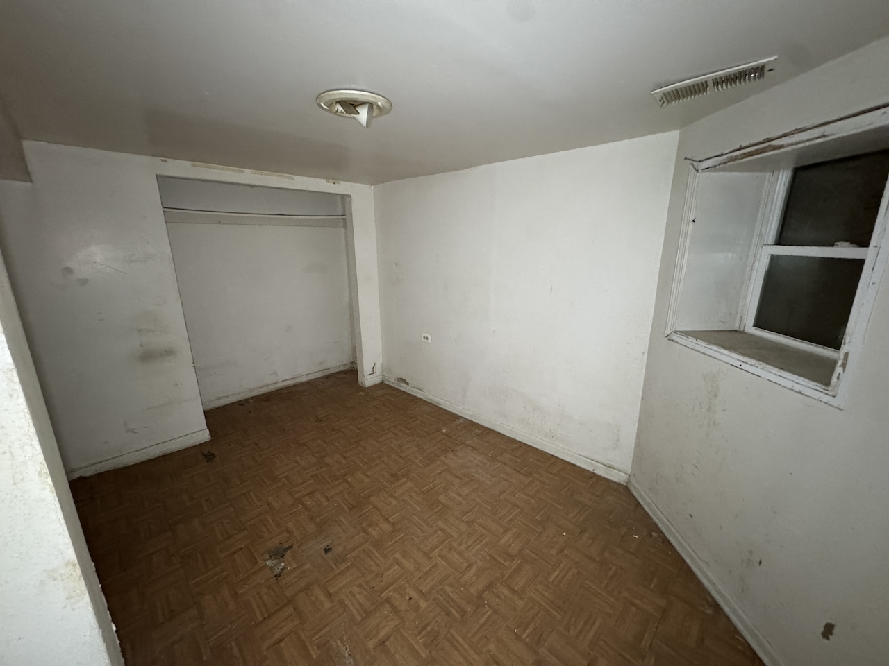 940 N Hamlin Avenue, Chicago, IL 60651