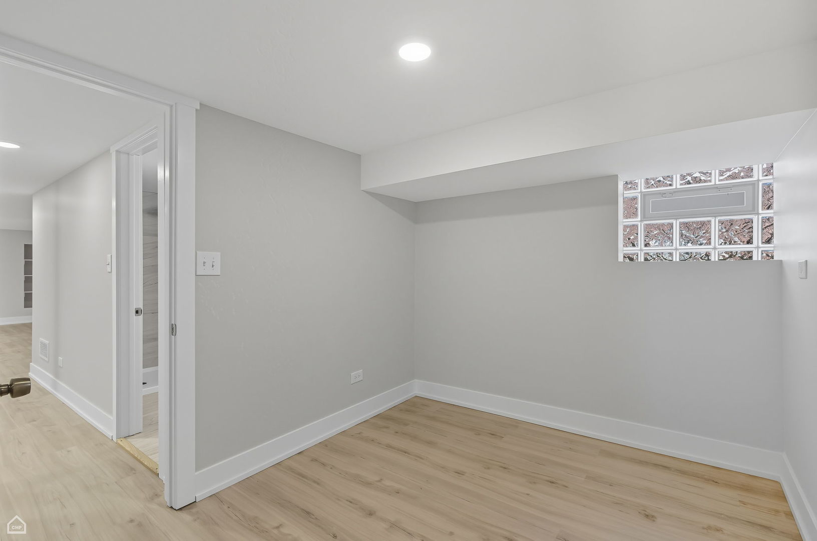 9845 S Hoyne Avenue, Chicago, IL 60643