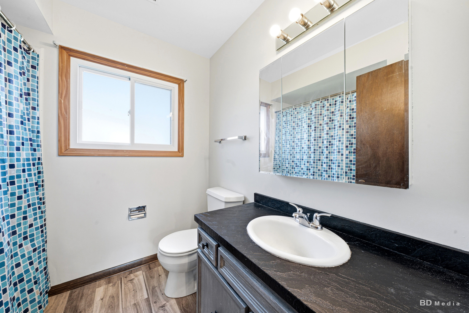 201 N River Road, Naperville, IL 60540