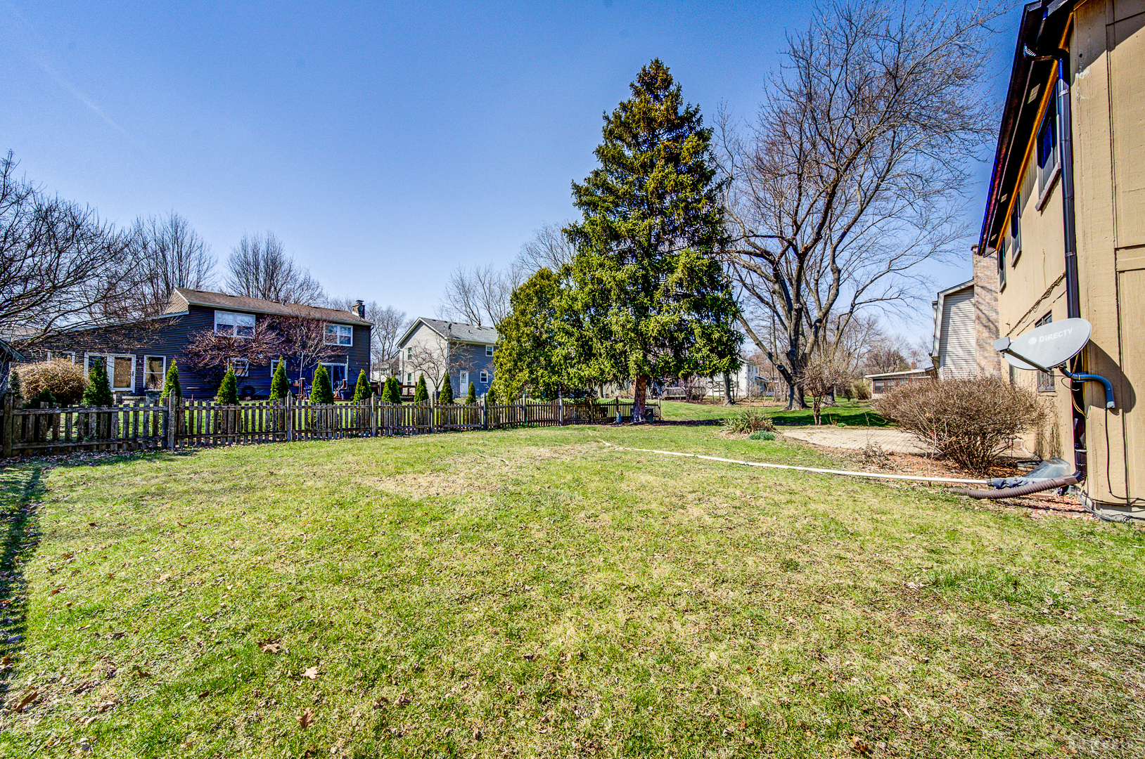 201 N River Road, Naperville, IL 60540