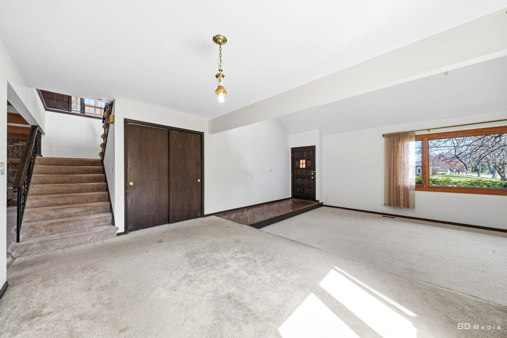 201 N River Road, Naperville, IL 60540