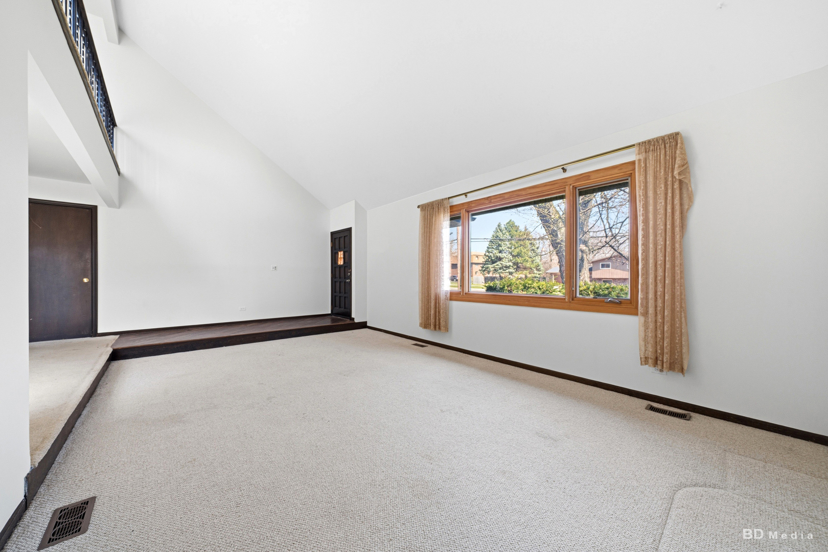 201 N River Road, Naperville, IL 60540