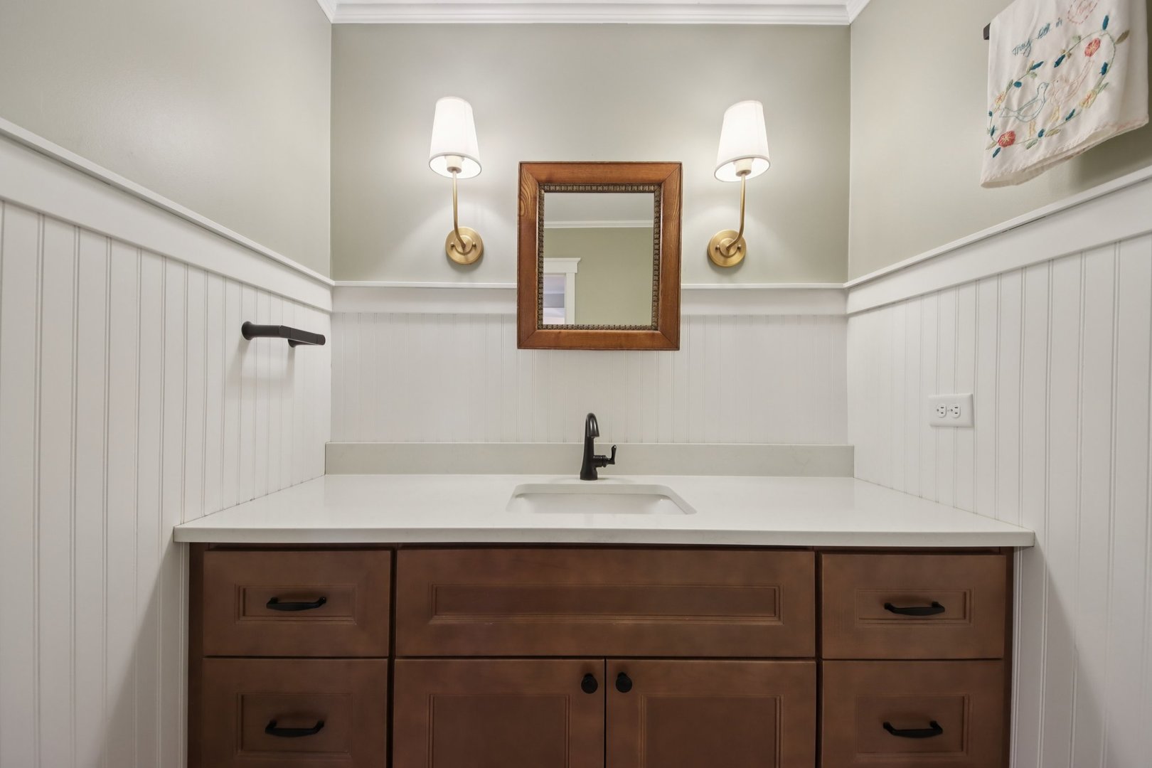 3720 Great Hill Road, Crystal Lake, IL 60012