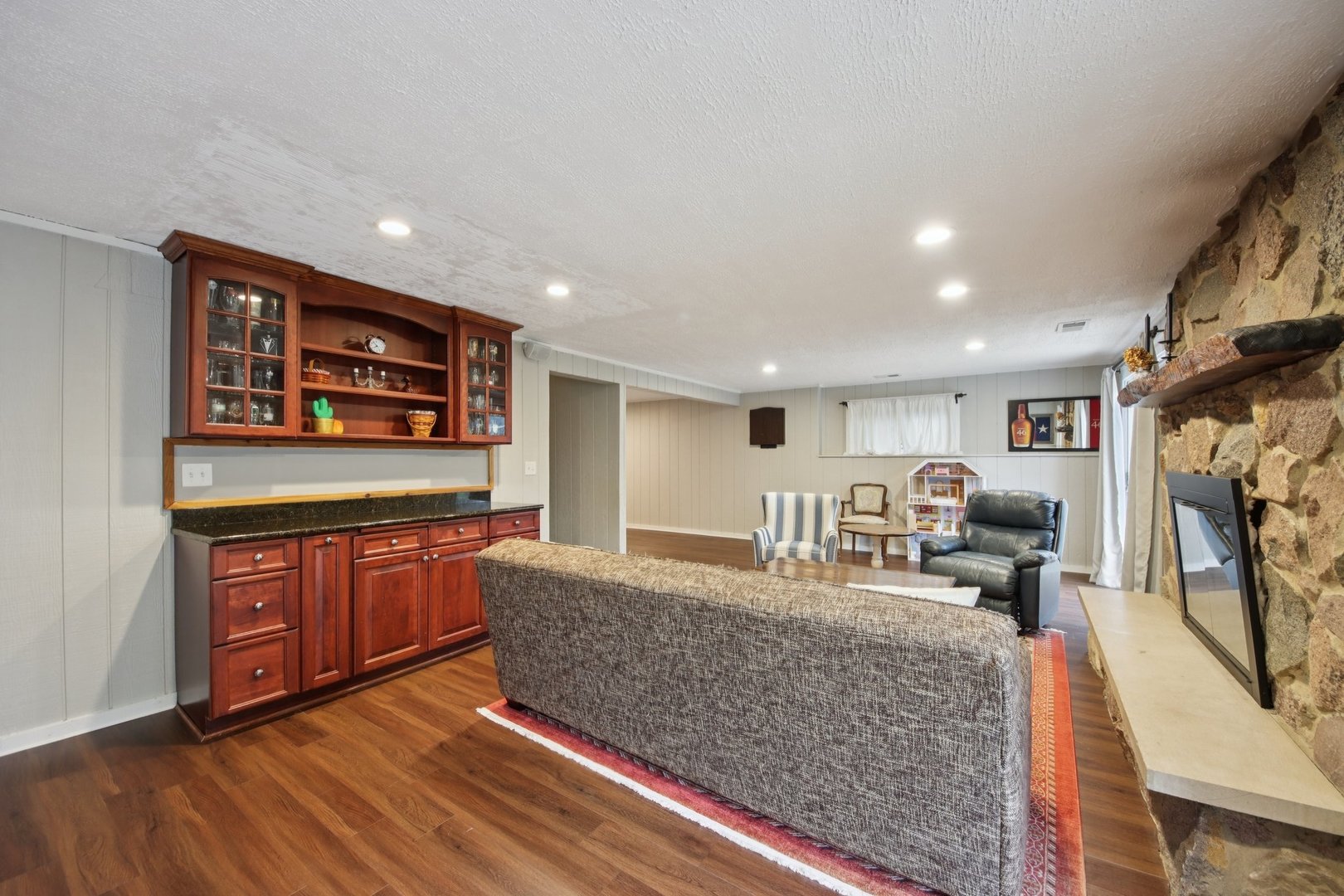 3720 Great Hill Road, Crystal Lake, IL 60012