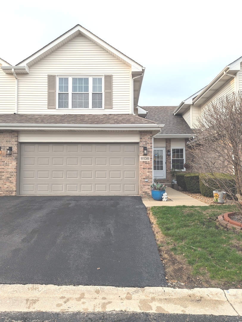 11138 Aquinas Court, Orland Park, IL 60467