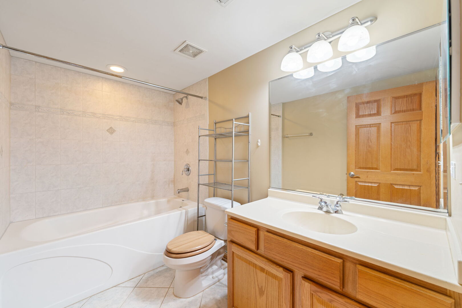 6559 W George Street #309, Chicago, IL 60634