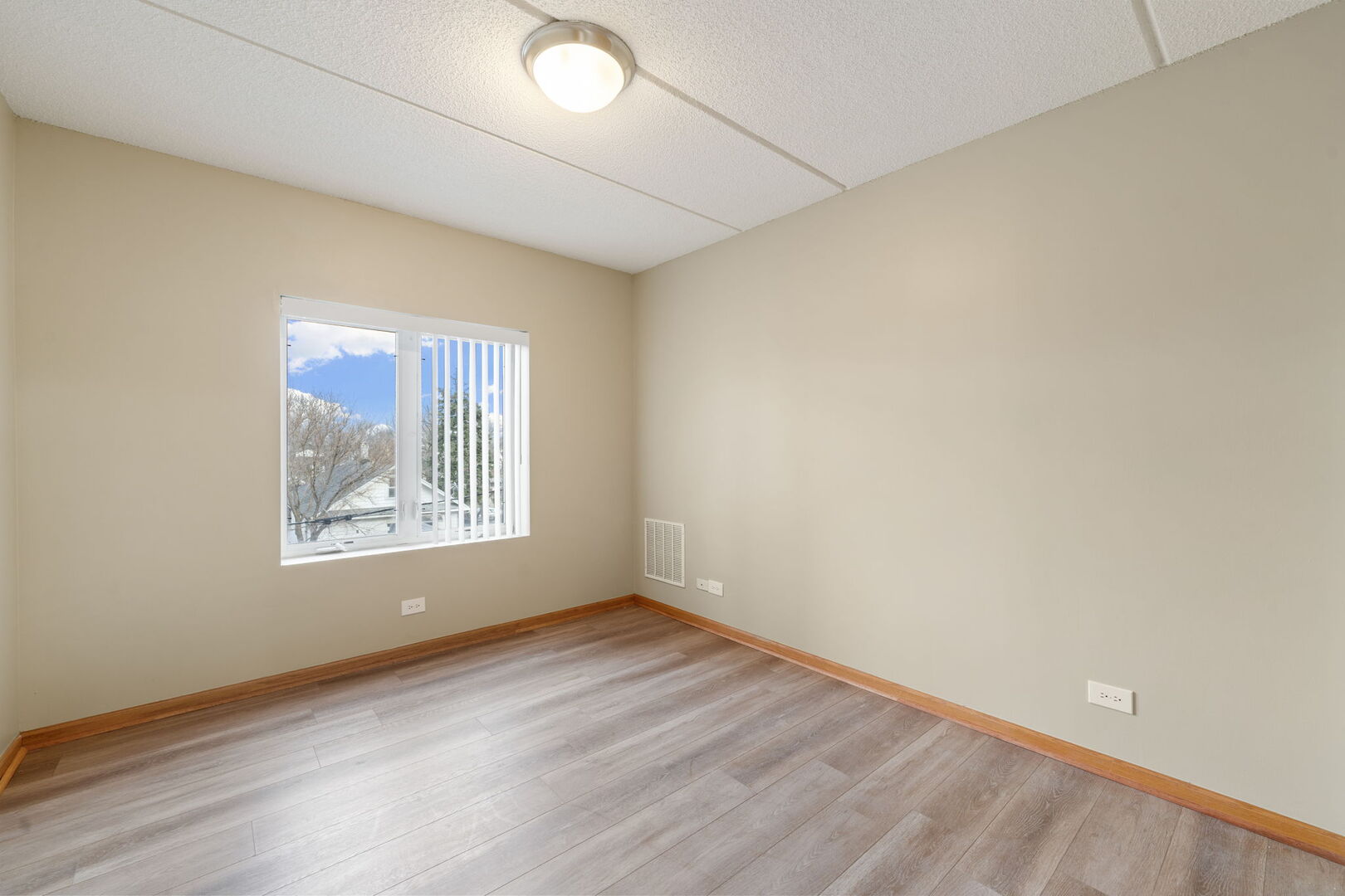 6559 W George Street #309, Chicago, IL 60634