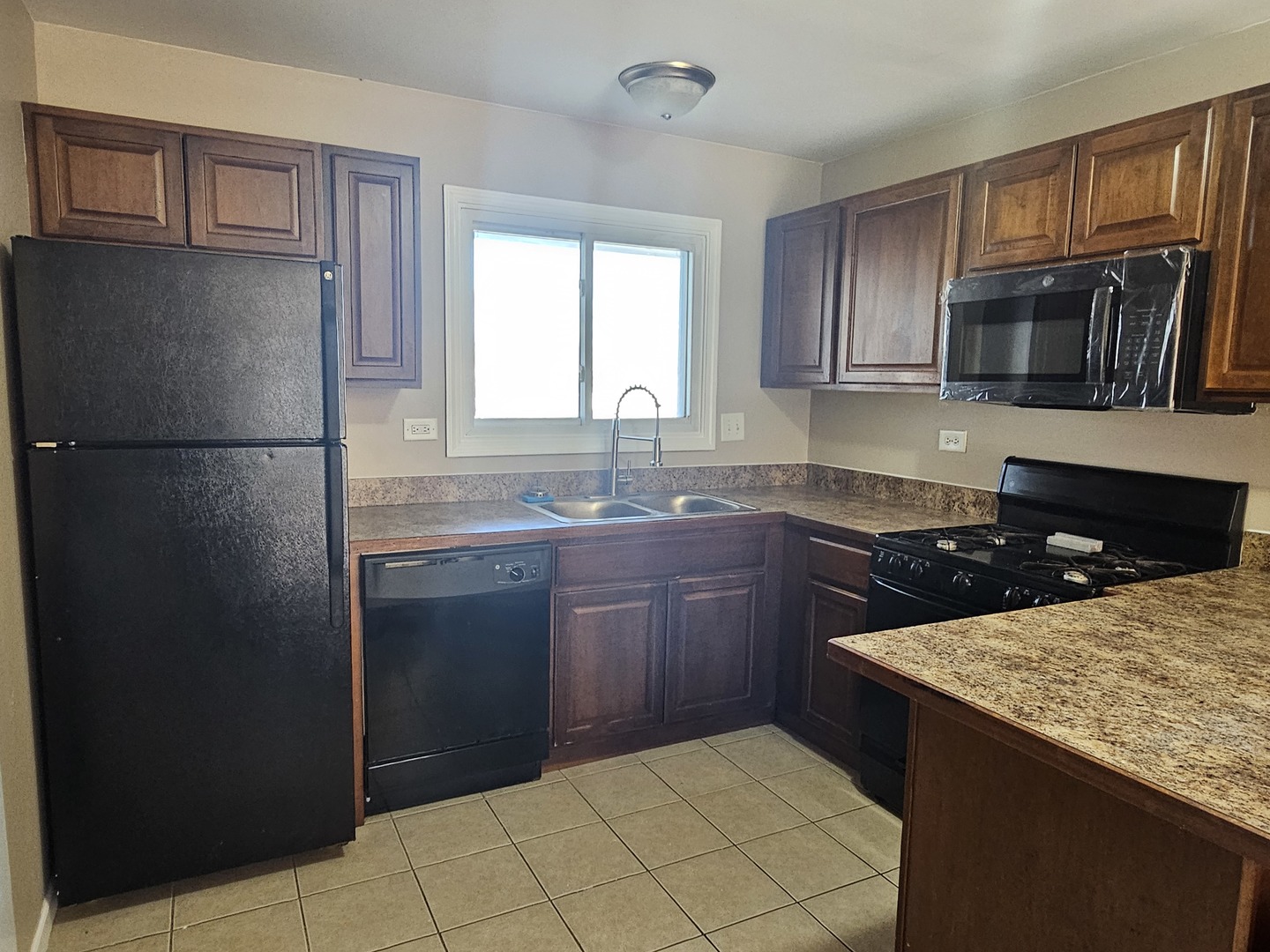 687 Rosner Drive #687, Roselle, IL 60172