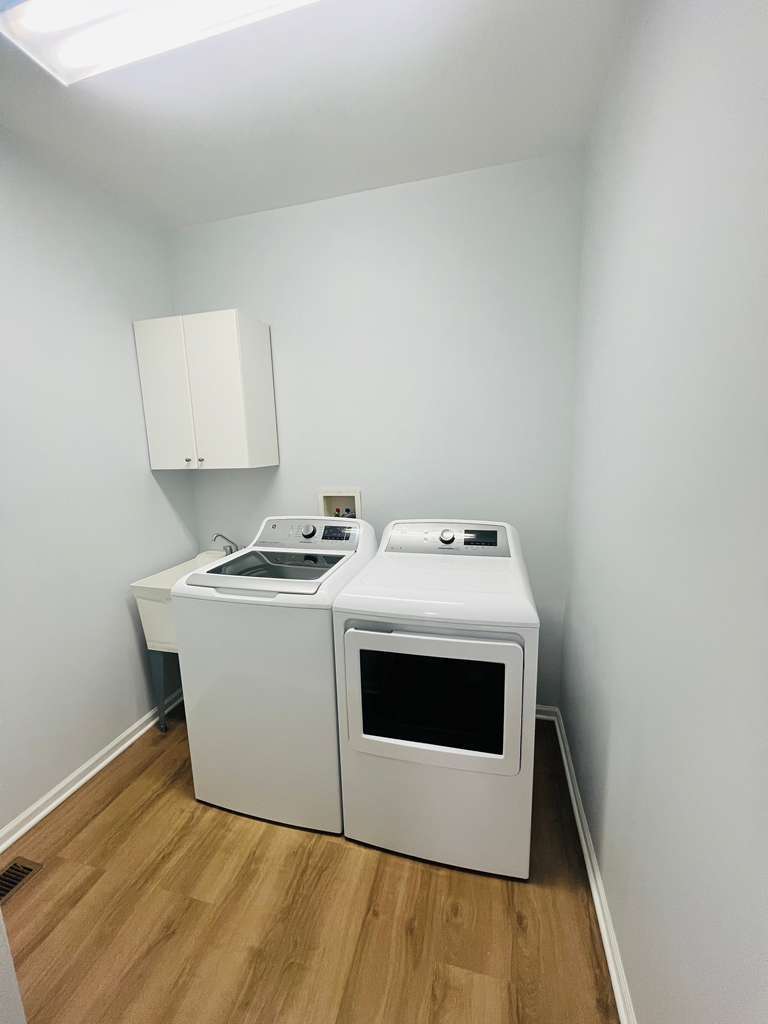 5 Player Court, Bolingbrook, IL 60490