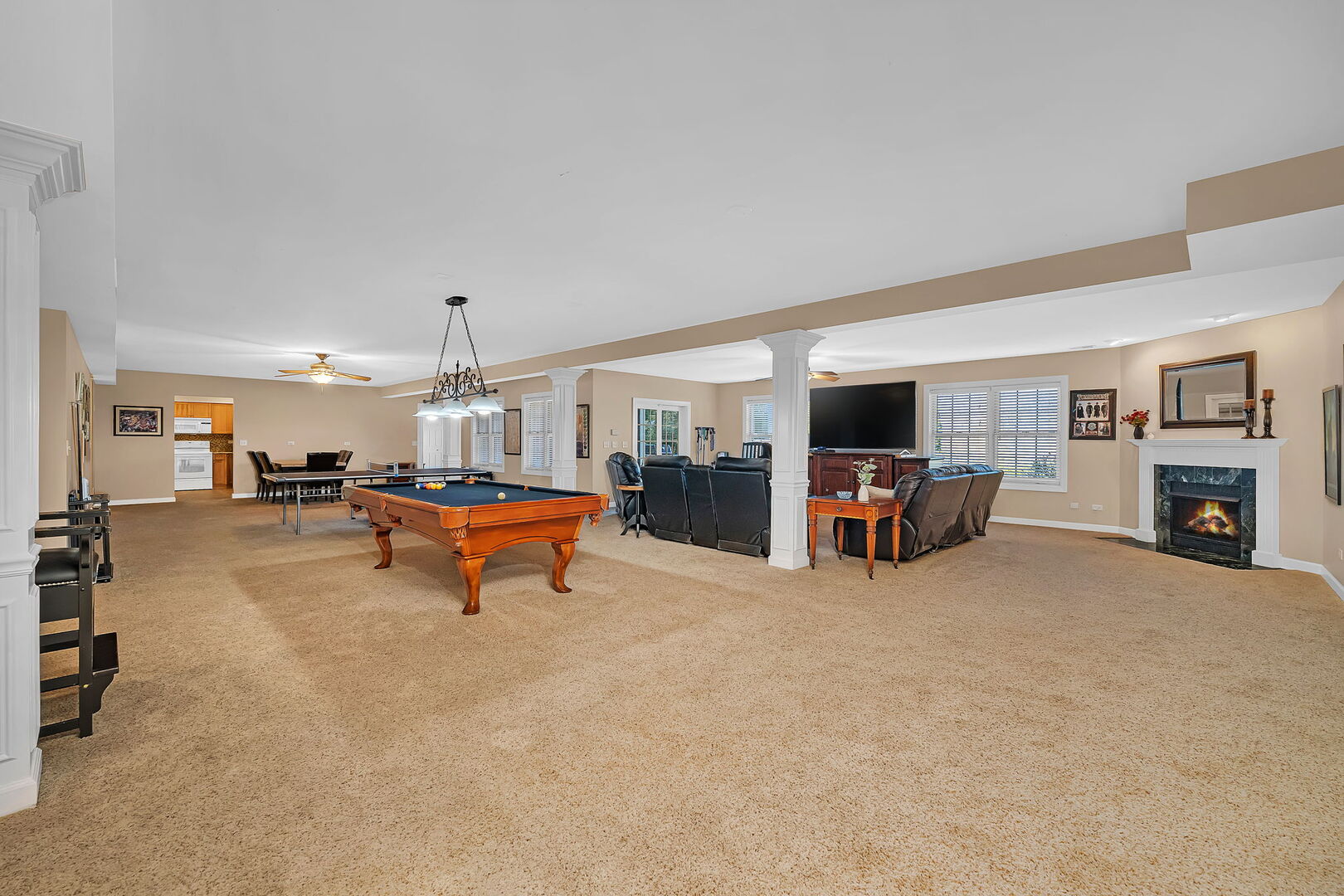 24652 Coachford Court, Shorewood, IL 60404