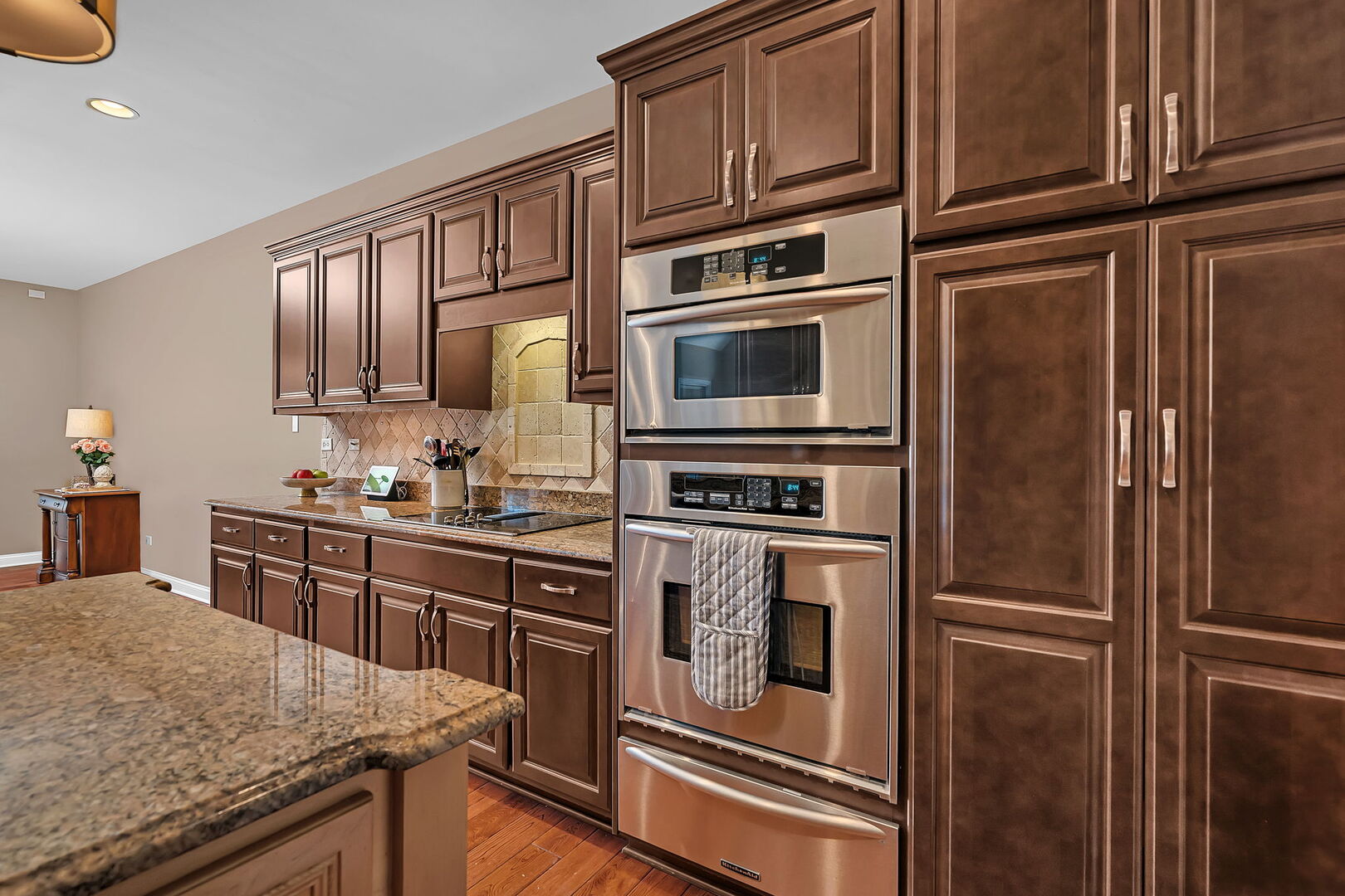 24652 Coachford Court, Shorewood, IL 60404