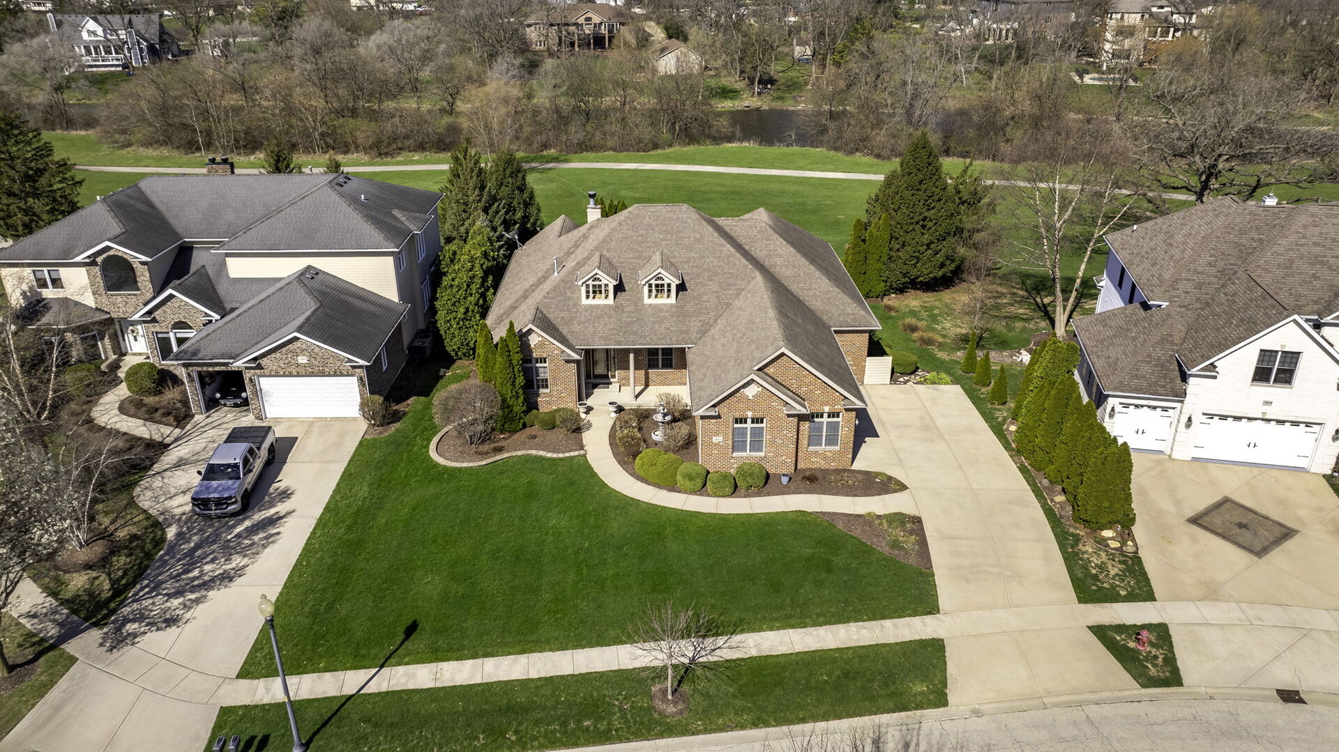 24652 Coachford Court, Shorewood, IL 60404