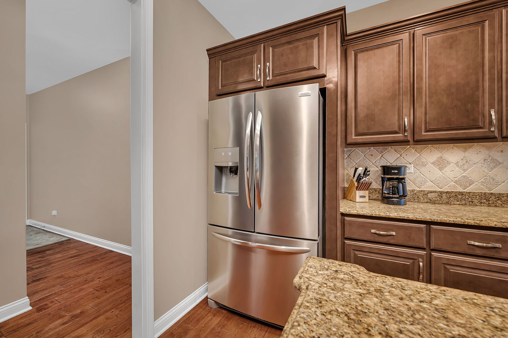 24652 Coachford Court, Shorewood, IL 60404