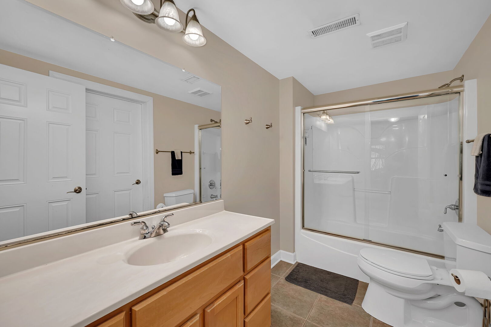 24652 Coachford Court, Shorewood, IL 60404