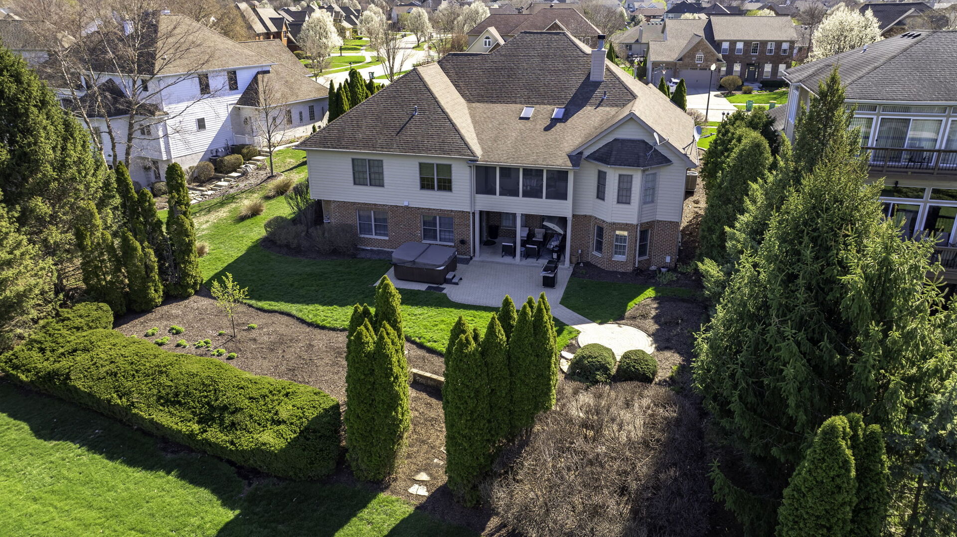 24652 Coachford Court, Shorewood, IL 60404