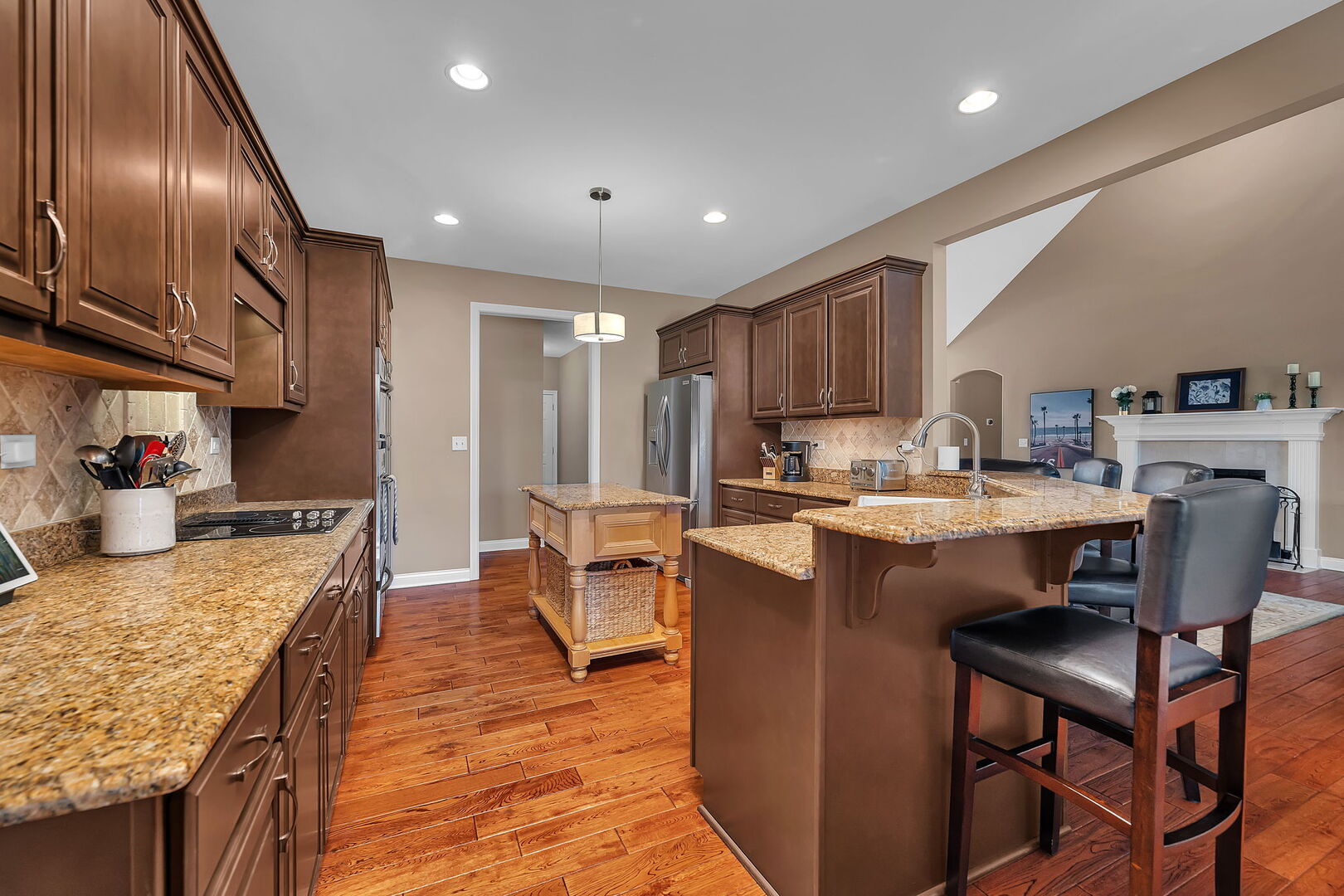 24652 Coachford Court, Shorewood, IL 60404