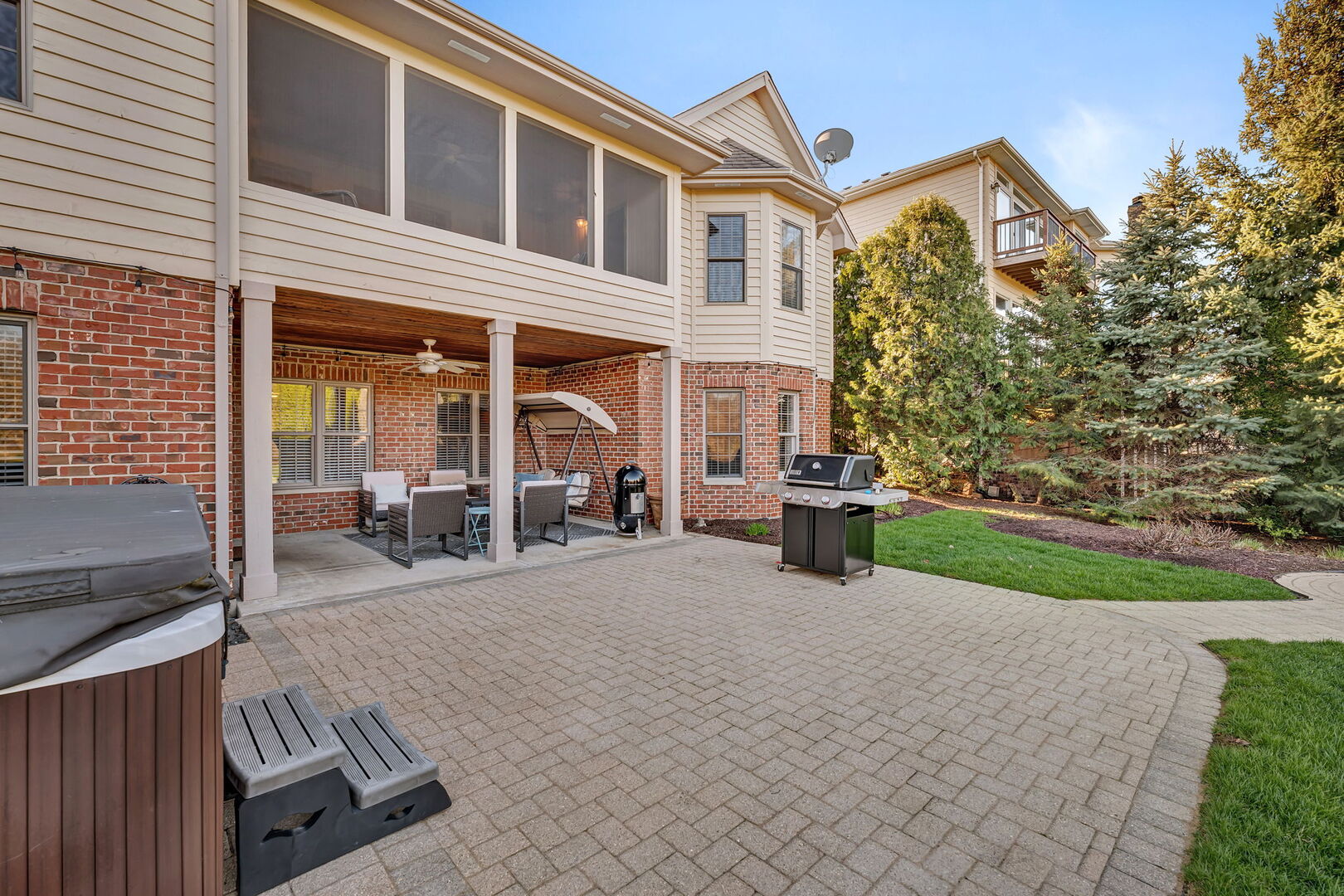 24652 Coachford Court, Shorewood, IL 60404