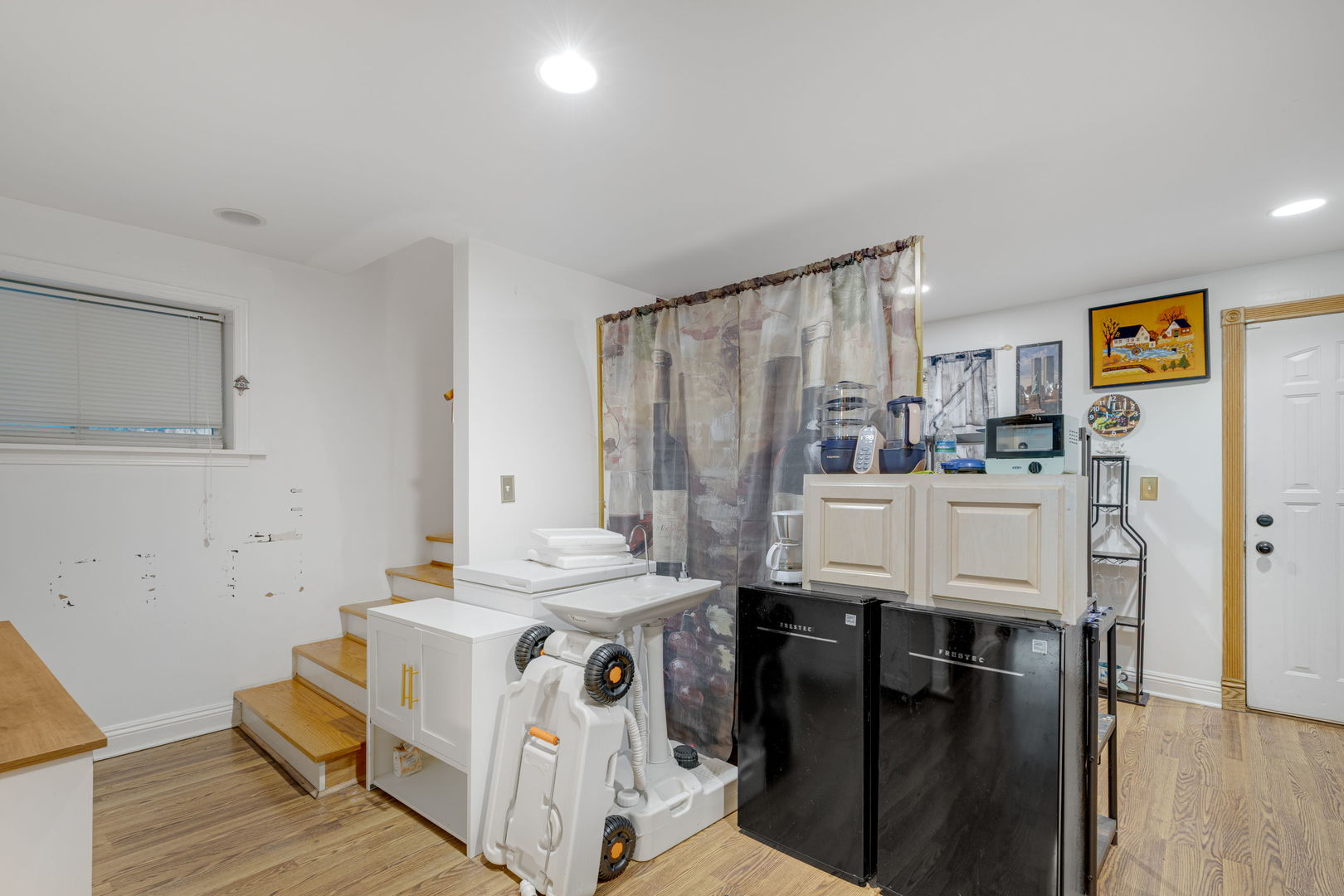 931 Brummel Street #103, Evanston, IL 60202