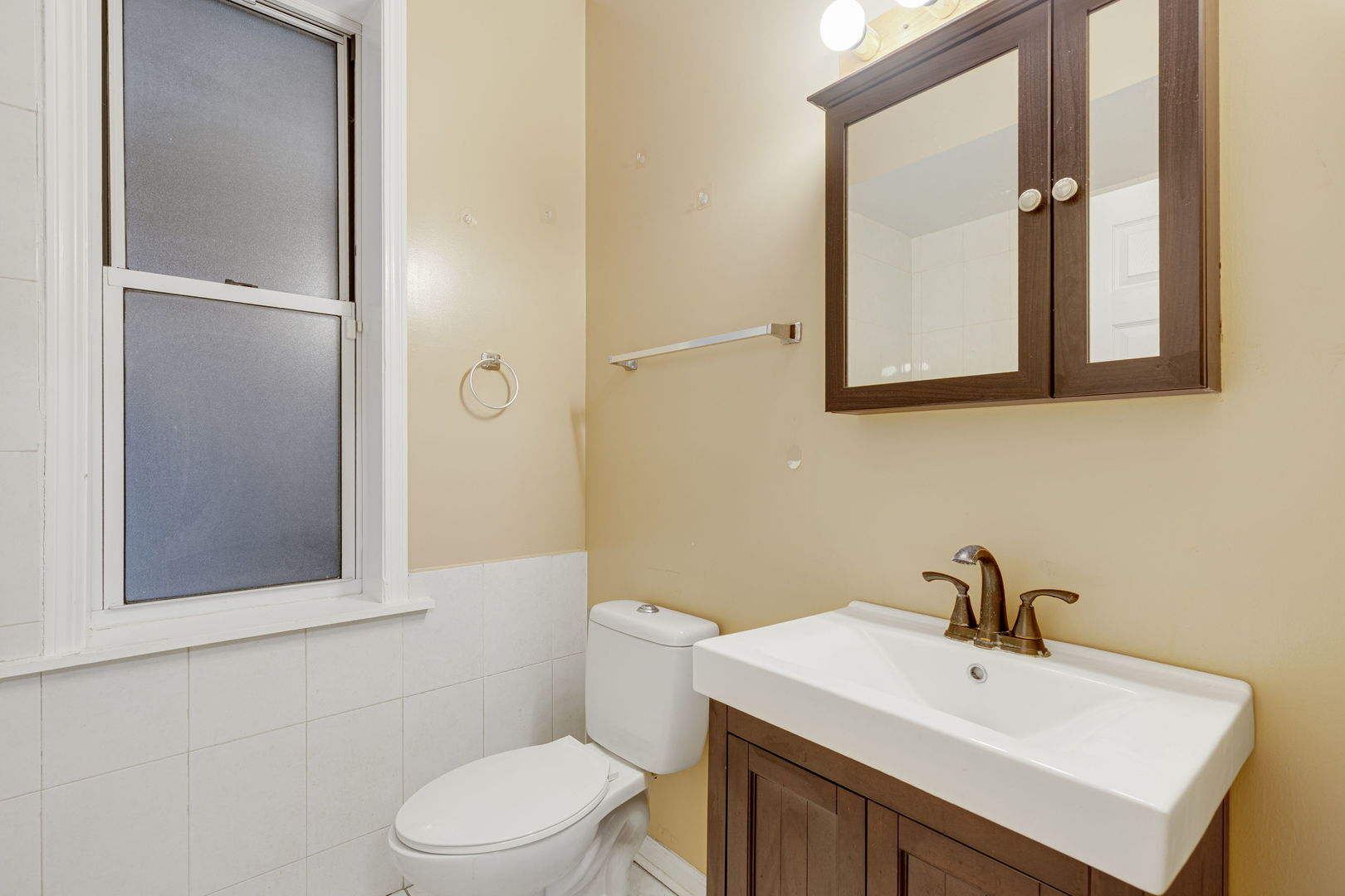 931 Brummel Street #103, Evanston, IL 60202