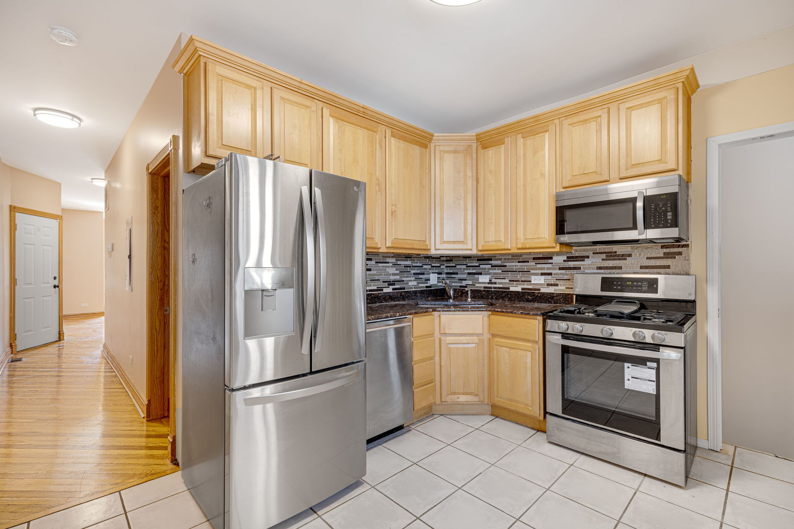 931 Brummel Street #103, Evanston, IL 60202