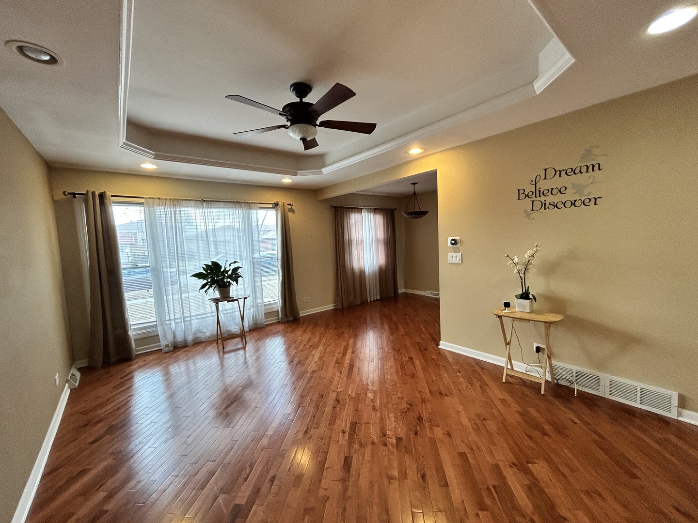 11825 S Bishop Street, Chicago, IL 60643