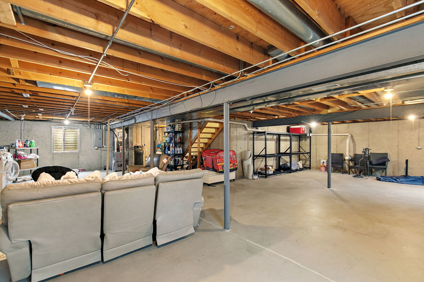 2611 Stanton Circle, Lake In The Hills, IL 60156