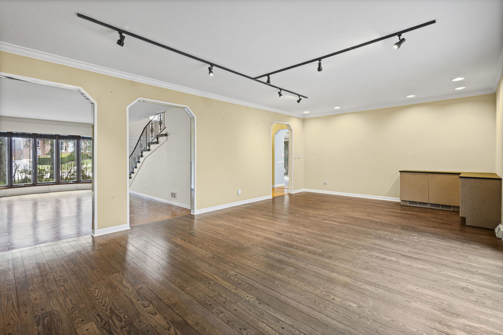 560 HUNTER Road, Wilmette, IL 60091