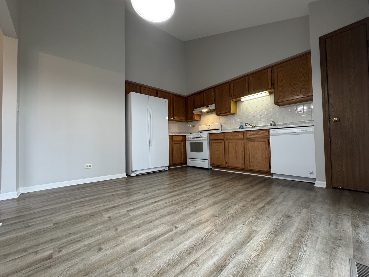 429 Prairieview Drive, Oswego, IL 60543