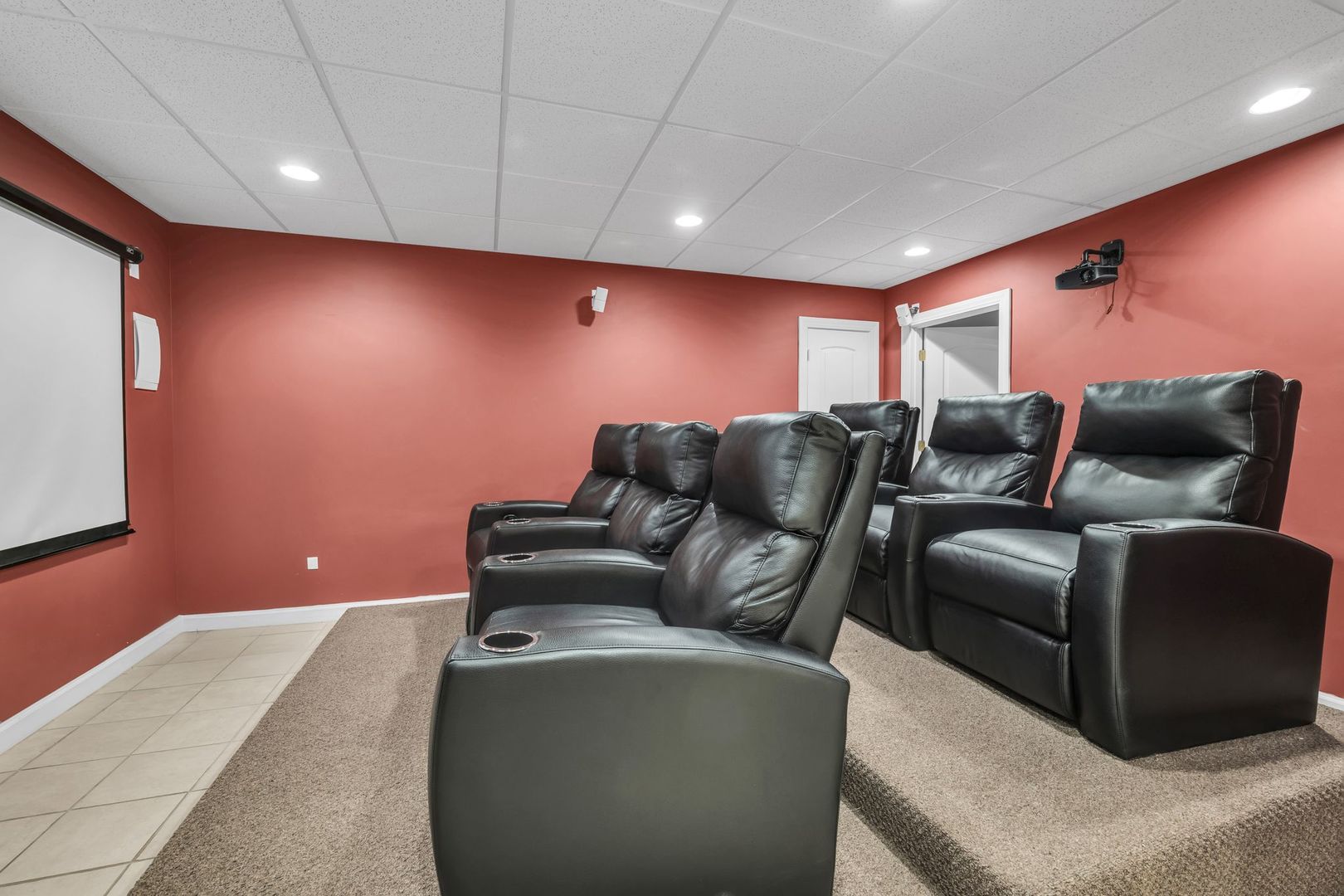 3111 Landore Drive, Naperville, IL 60564