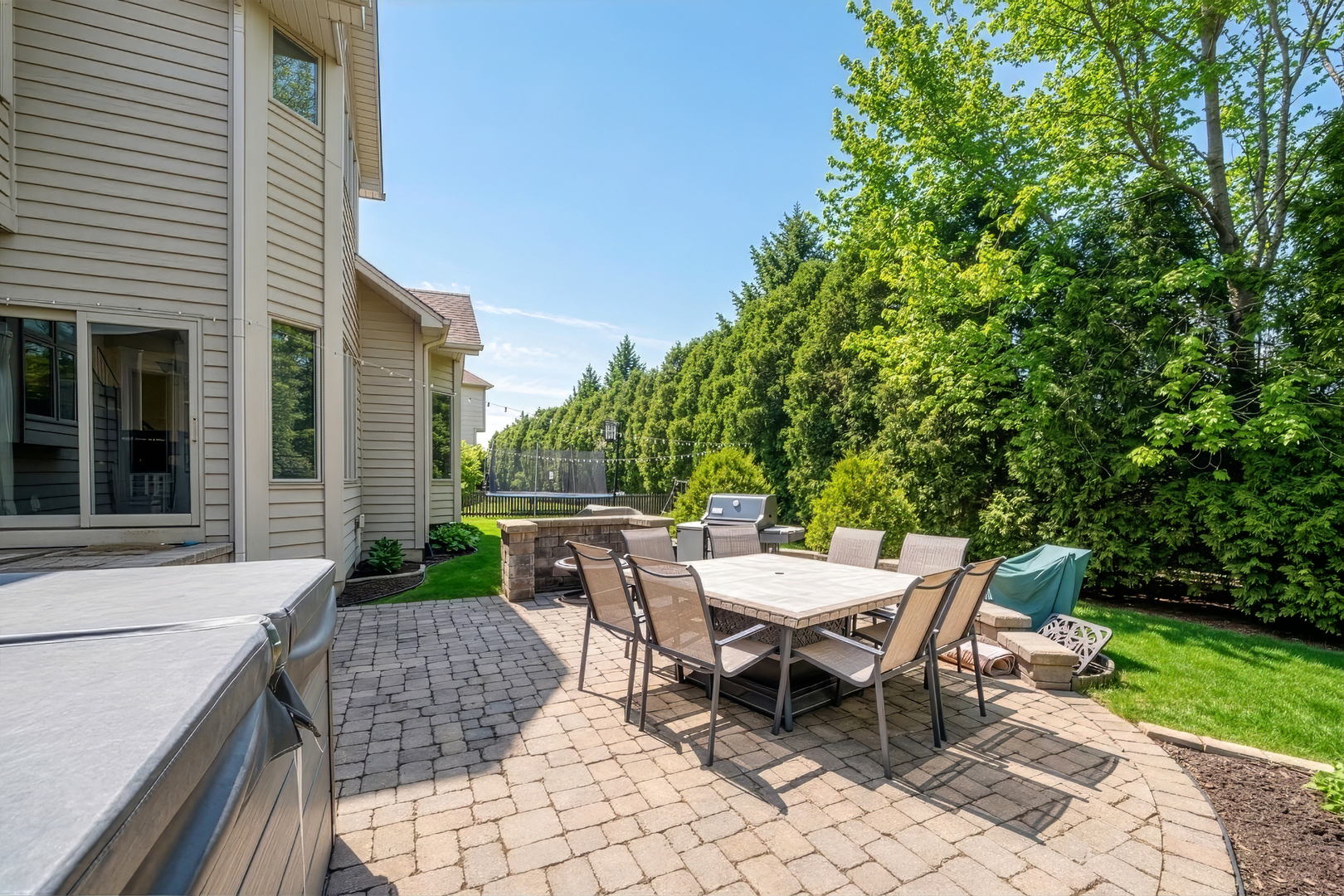 3111 Landore Drive, Naperville, IL 60564