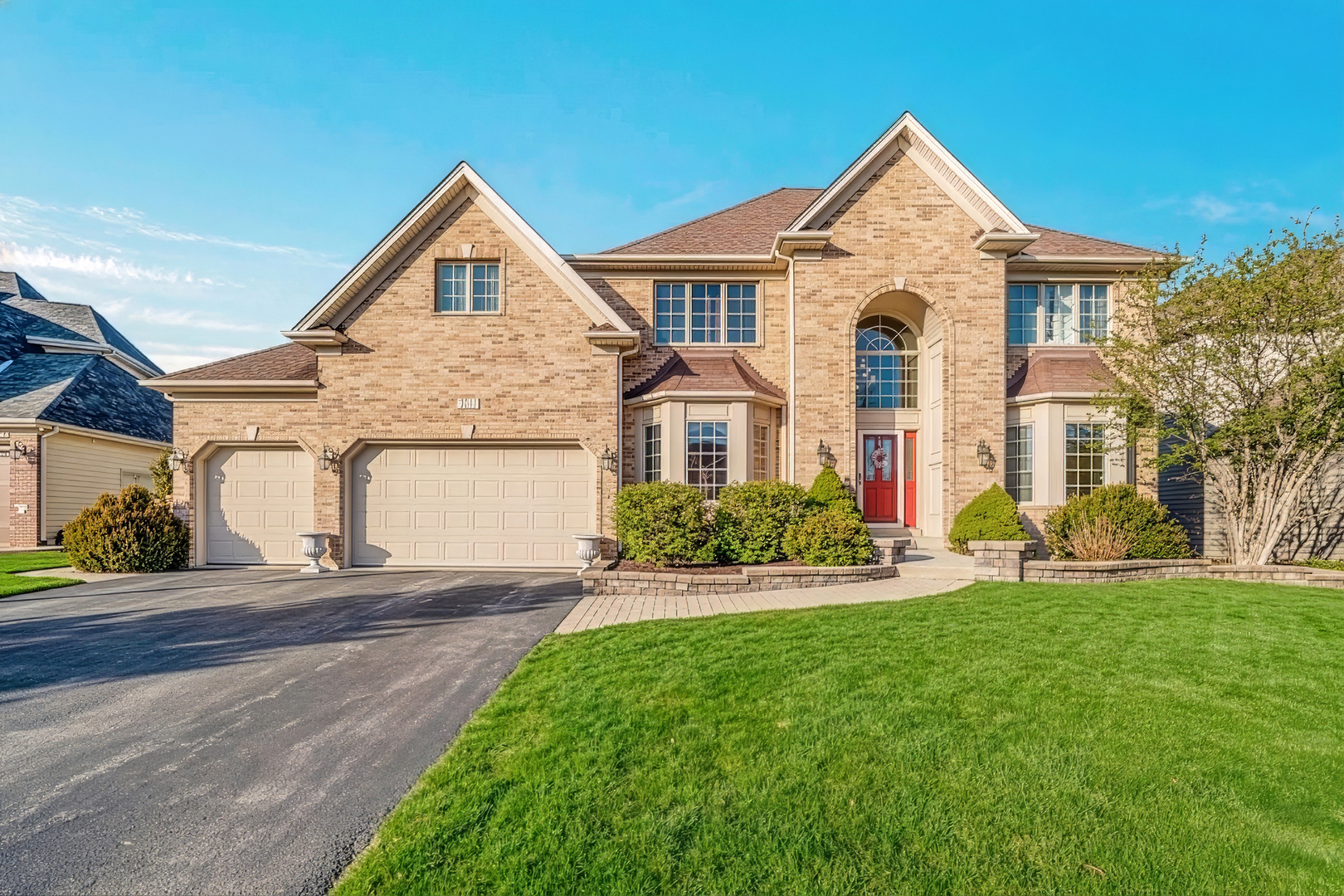 3111 Landore Drive, Naperville, IL 60564