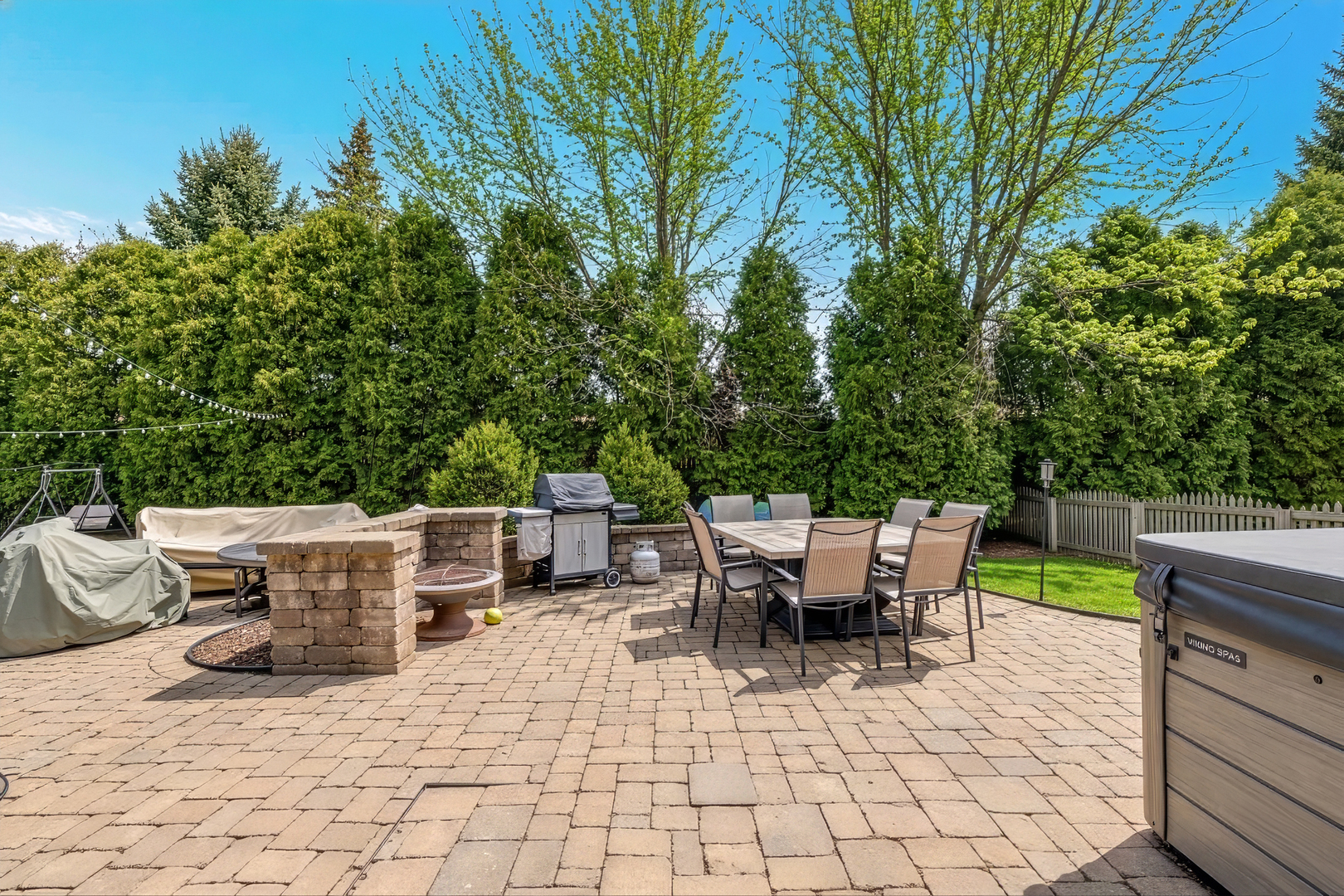 3111 Landore Drive, Naperville, IL 60564