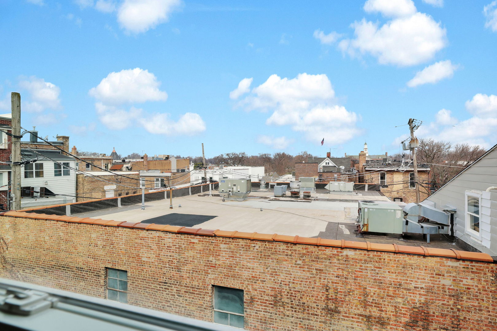 19 E 1st Street #C, Hinsdale, IL 60521