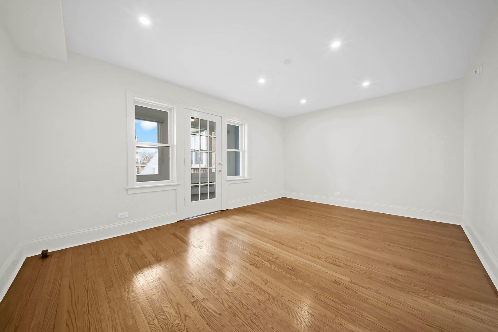 19 E 1st Street #C, Hinsdale, IL 60521