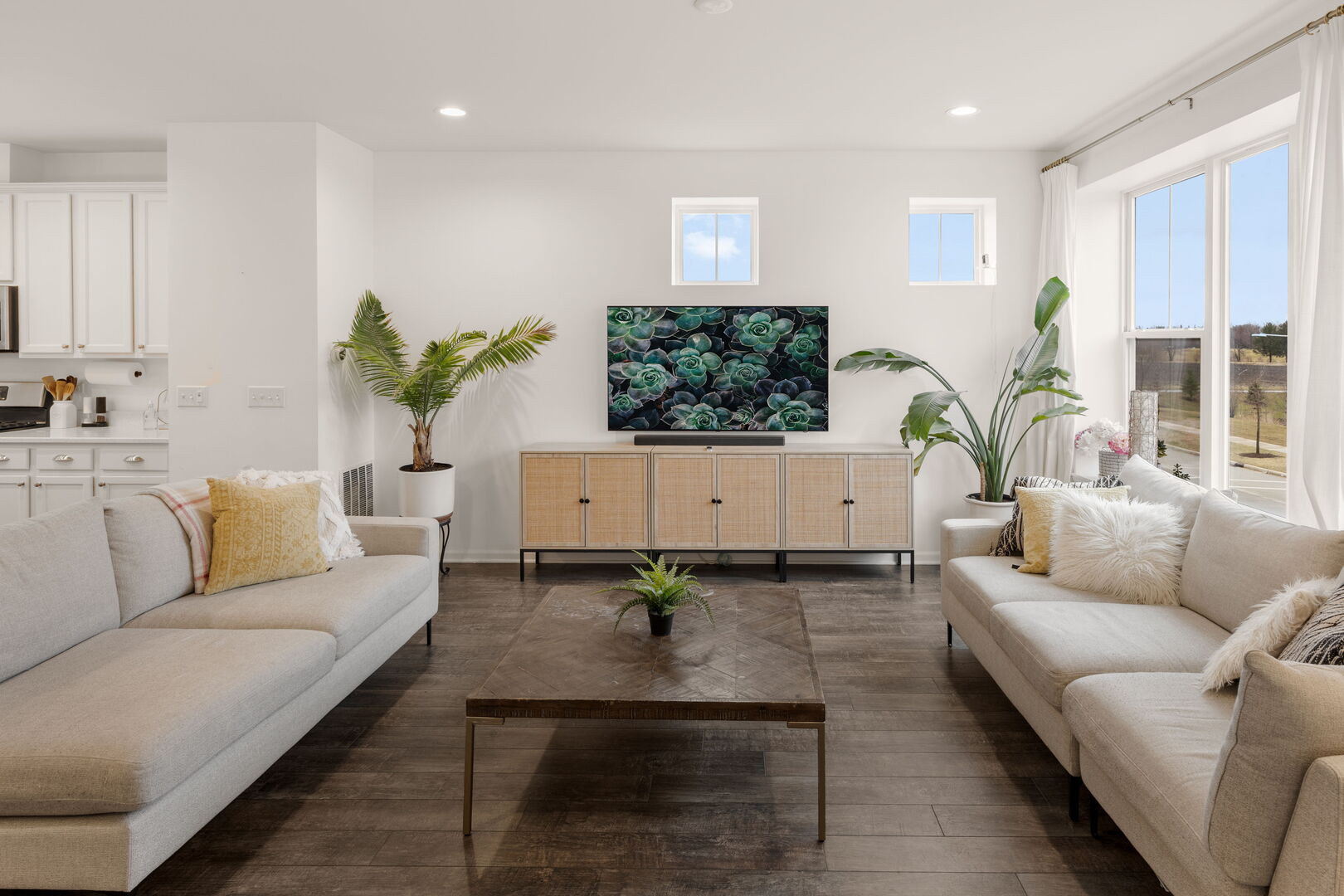 4196 Irving Road, Aurora, IL 60504