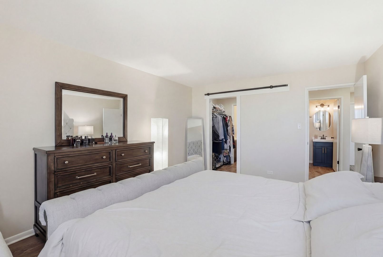 9740 S Pulaski Road #605, Oak Lawn, IL 60453